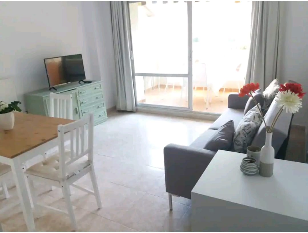 Zu vermieten HALBE SAISON vom 22.11.2024-30.5.2025 Schöne Wohnung in Benalmadena Costa mit Meerblick