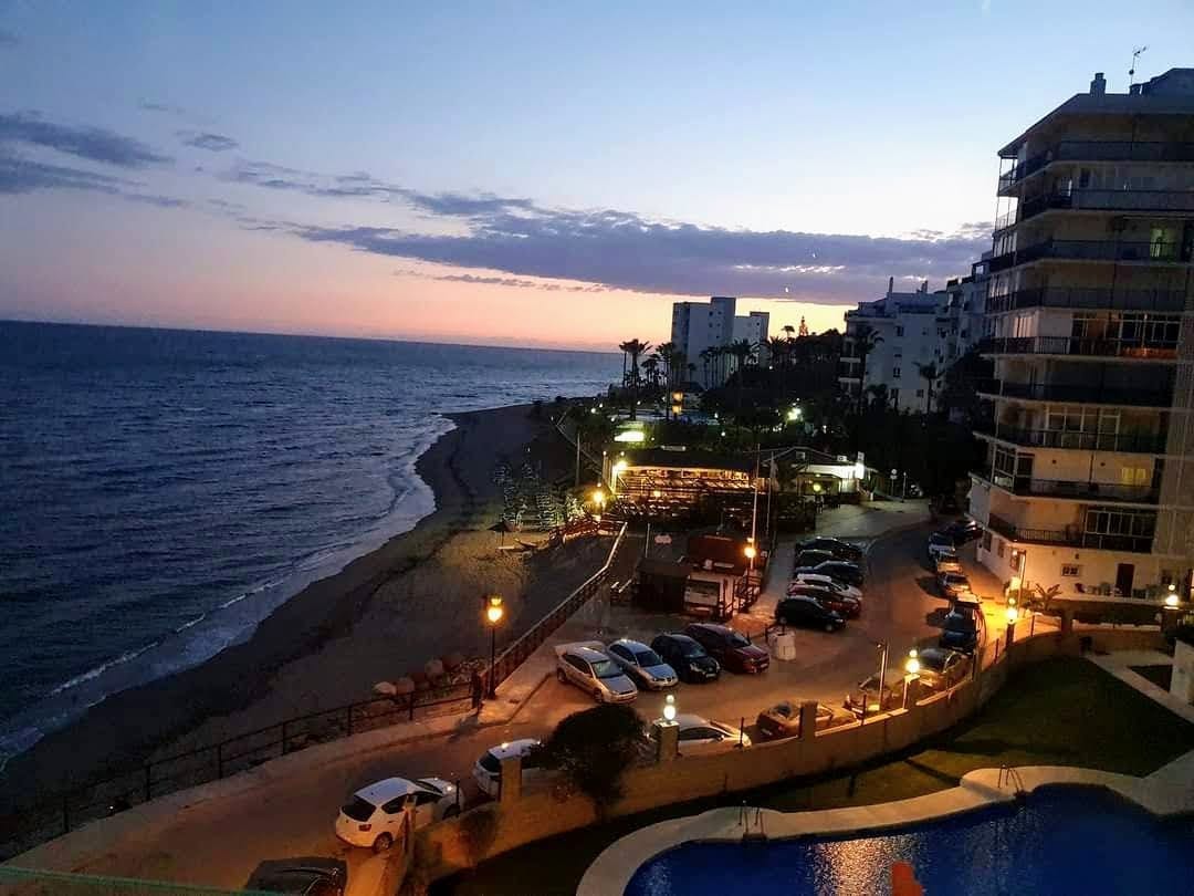 Te huur MIDDEN SEIZOEN 01/10/2024 - 30/06/2025 prachtig appartement in Calahonda (Mijas).