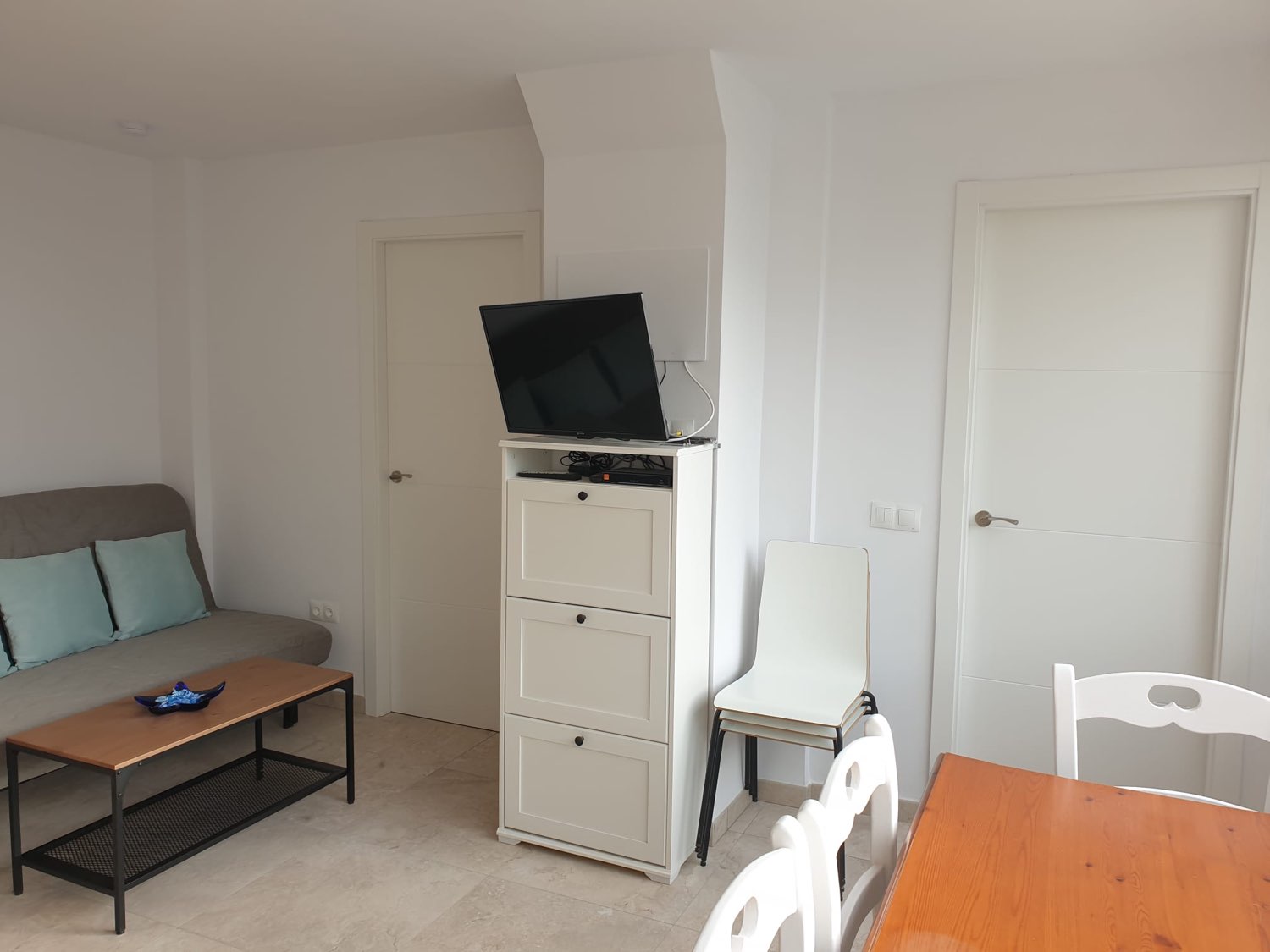 Te huur MIDDEN SEIZOEN 01/10/2024 - 30/06/2025 prachtig appartement in Calahonda (Mijas).