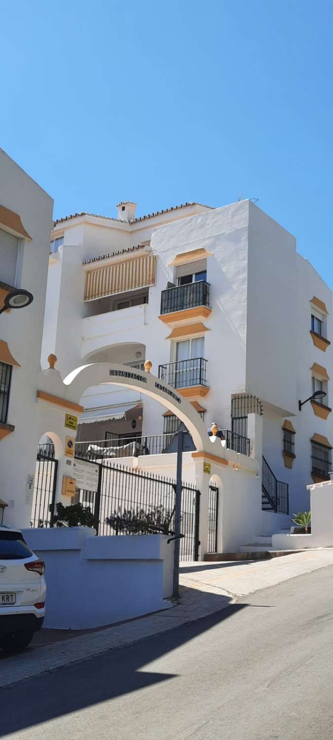 HALBSAISON ZU VERMIETEN VOM 01.09.2023 BIS 31.05.2024 SCHÖNE NEU RENOVIERTE WOHNUNG IN TORREBLANCA DEL SOL, FUENGIROLA.