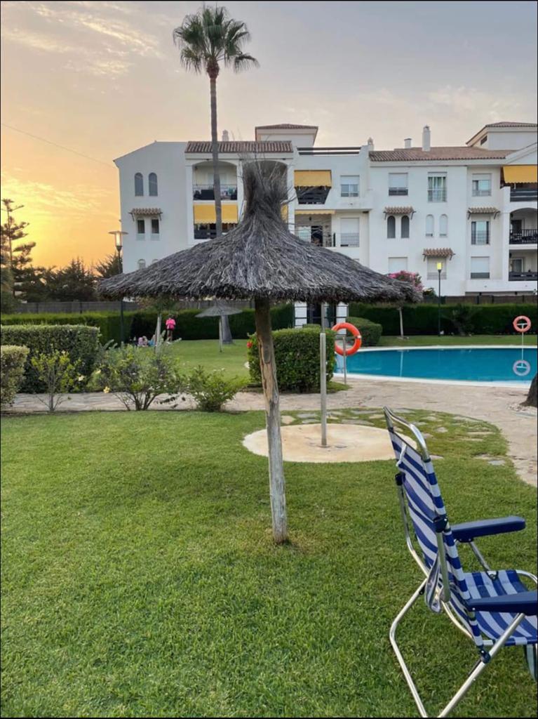 For rent HALF SEASON from now until 30/06/2024 and 01/09/2024-30/06/202, beautiful apartment in the area of San Pedro de Alcántara, Marbella.