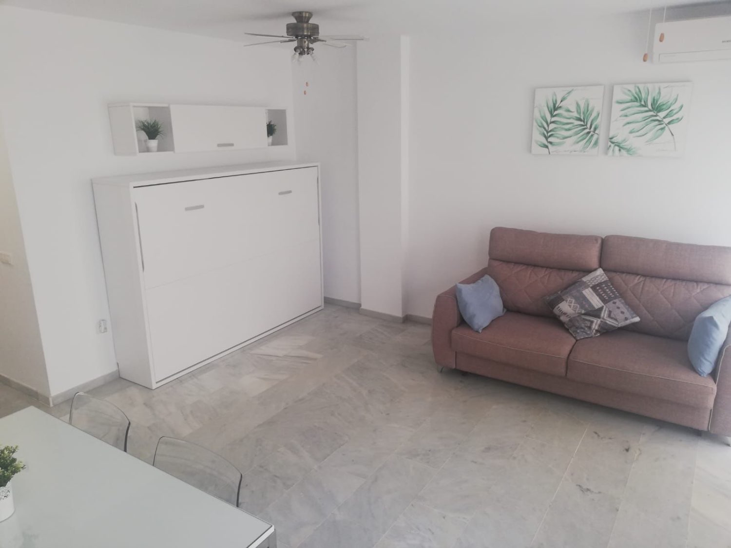 For rent HALF SEASON from 15/09/2025-30/06/2026 Nice studio 50 meters from the beach in Fuengirola