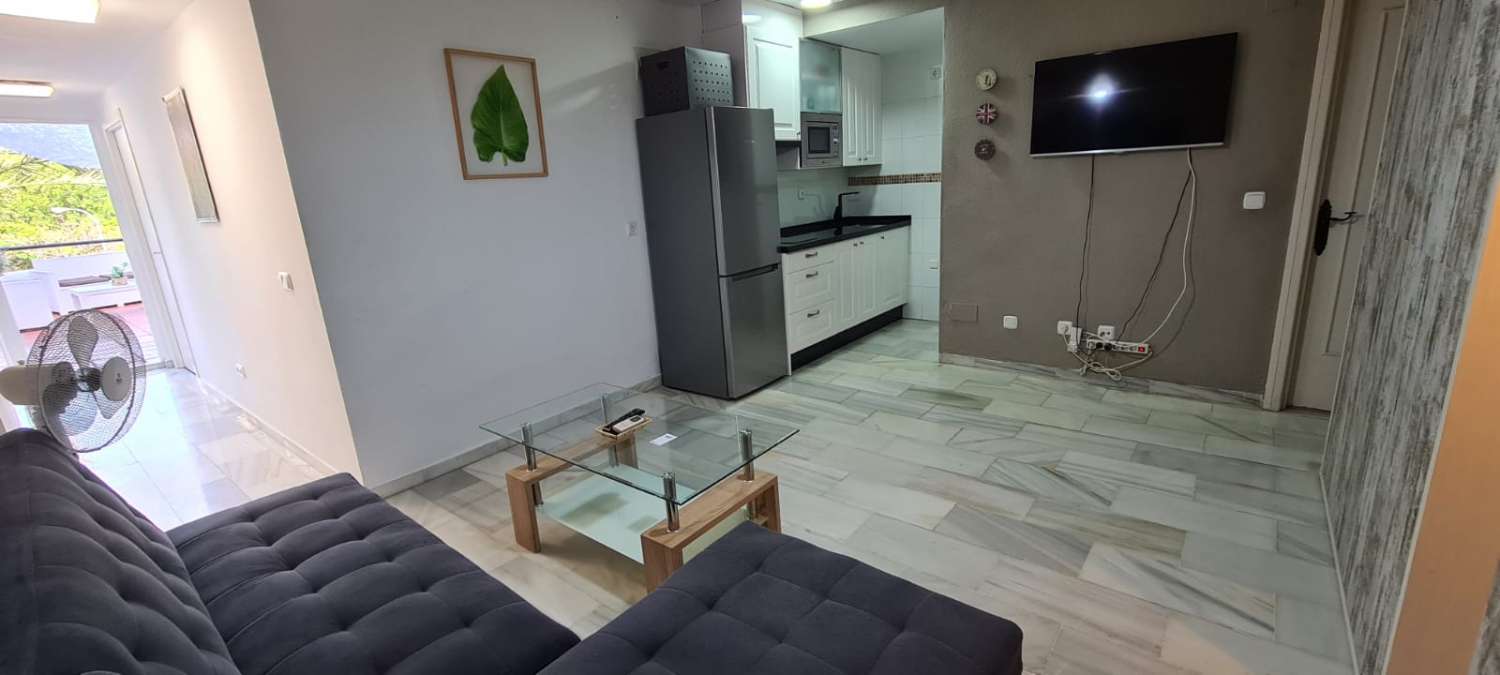 FOR RENT FROM 1/11/2022-31/5/2023 APARTMENT IN BENALMÁDENA, 200METERS FROM THE BEACH