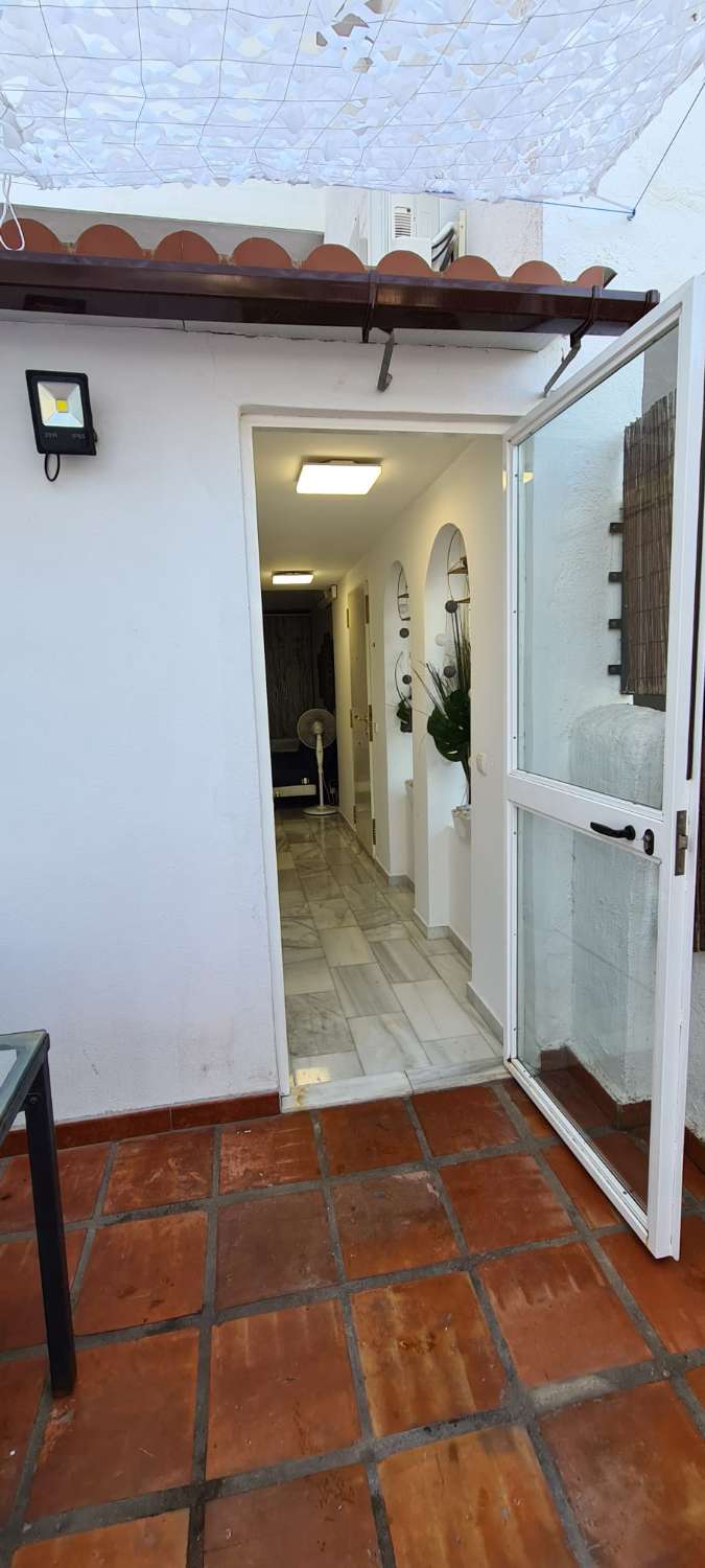 FOR RENT FROM 1/11/2022-31/5/2023 APARTMENT IN BENALMÁDENA, 200METERS FROM THE BEACH