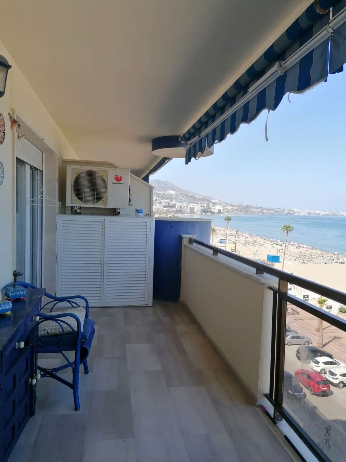 For rent HALF SEASON from 8/9/2025 - 20/12/2025 and from 8/1/26-30/6/26 beautiful apartment on the 1st line of the beach in Los Boliches (Fuengirola)