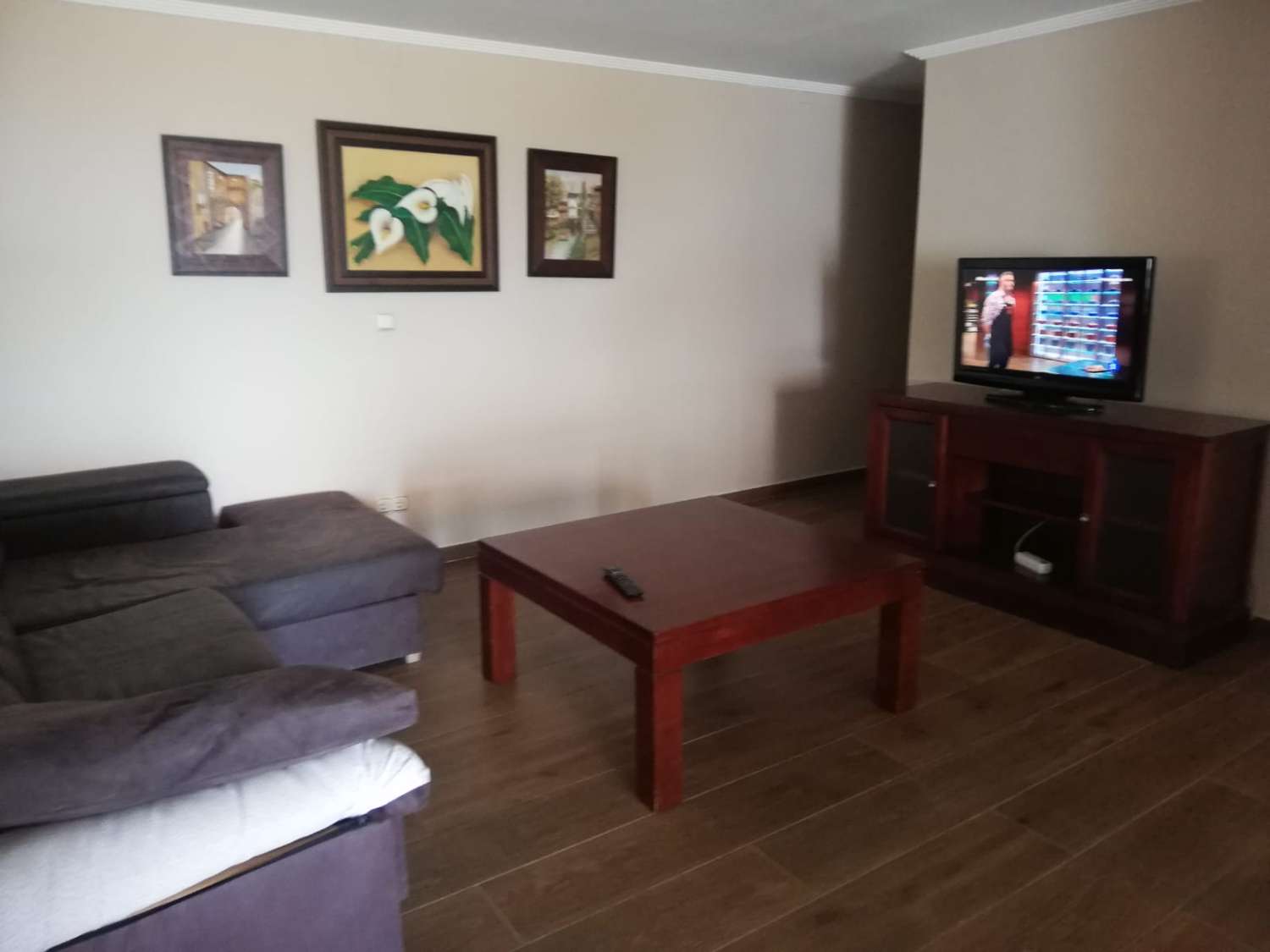 Se  vende apartamento a pie de playa en Benalmadena