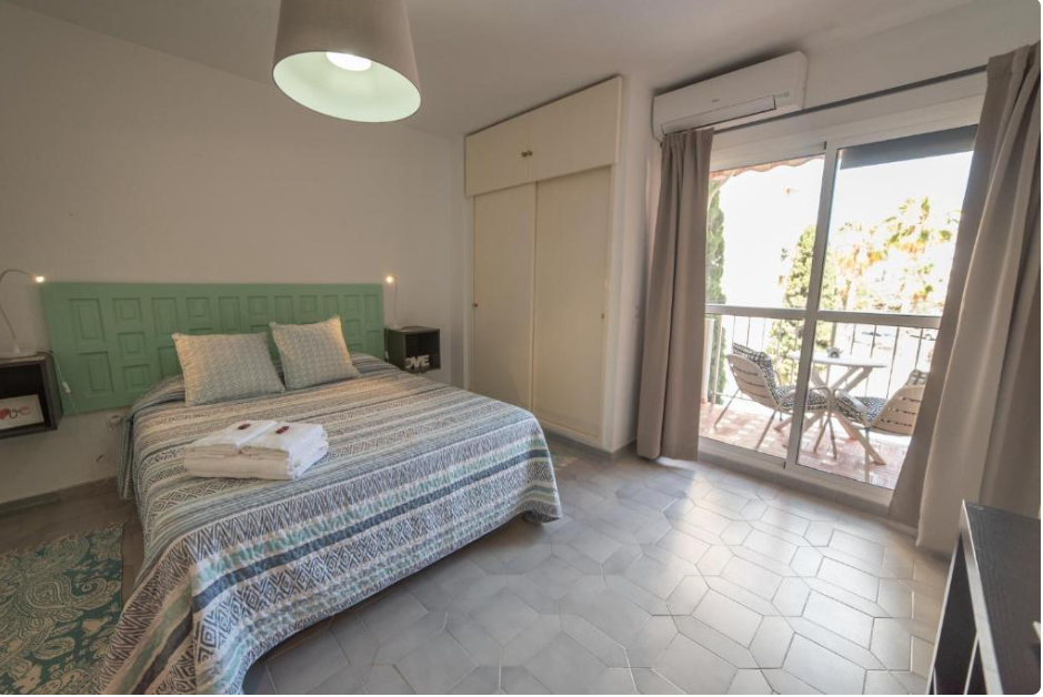 Te huur MIDDEN SEIZOEN 01/11/2024 - 31/03/2025 Mooi studio-appartement in Benalmádena Costa