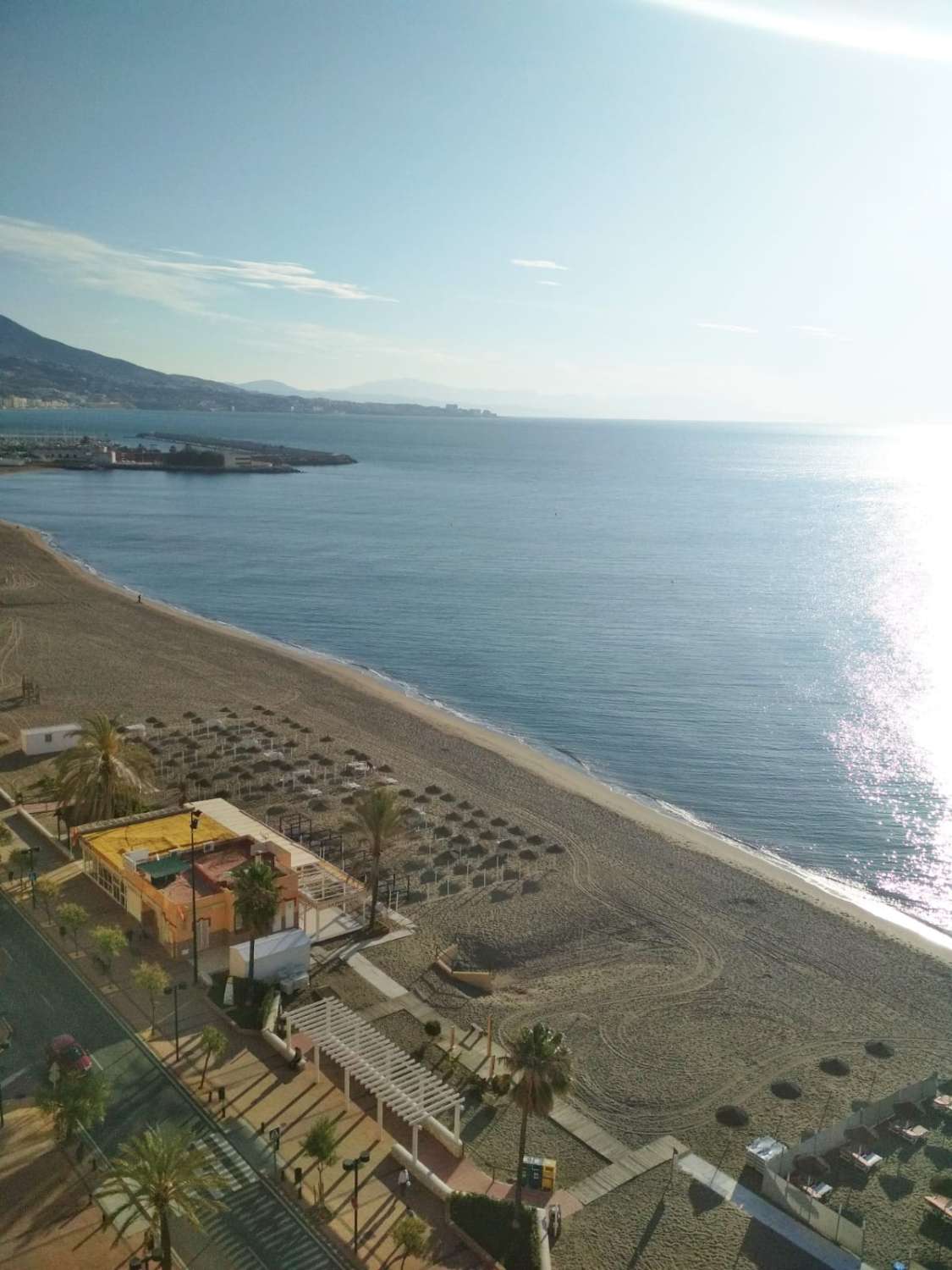 VERMIETUNG ZWISCHENSAISON VOM 01.11.24 31.05.2025 SCHÖNE WOHNUNG MIT MEERBLICK IN FUENGIROLA.