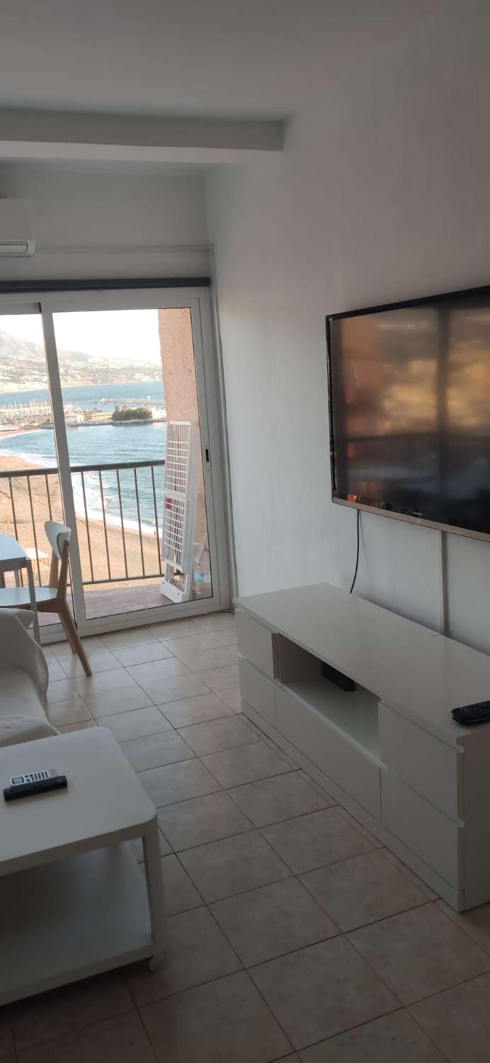 SE ALQUILA MEDIA TEMPORADA DESDE 01/11/24 31/05/2025 BONITO APARTAMENTO CON VISTAS AL MAR EN FUENGIROLA.