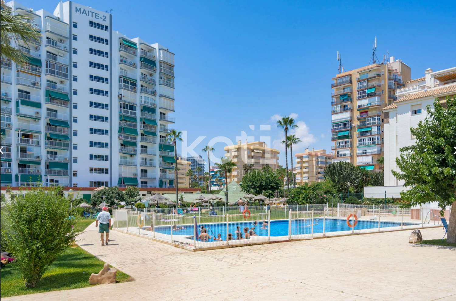 For rent HALF SEASON 1/09/2025-30/06/2026 , beautiful renovated studio with sea views in Benalmadena Costa