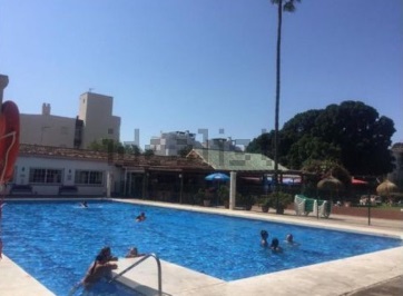 Zu vermieten HALBE SAISON vom 1.1.25- 23.3.025 schöne Wohnung in LA CARIHUELA, LOS NIDOS (TORREMOLINOS).