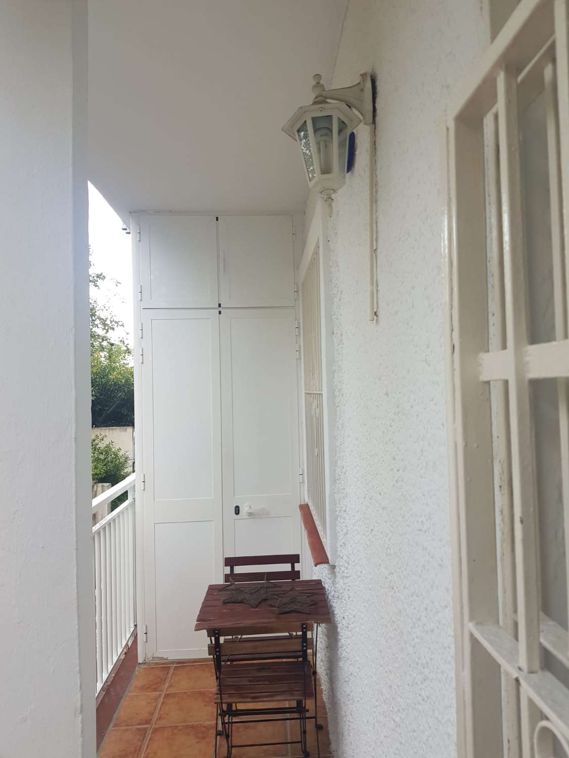 HALBE SAISON. ZU VERMIETEN VOM 1.10.23-30.6.24 SCHÖNE WOHNUNG IN DER NÄHE VON PUERTO MARINA (BENALMÁDENA)