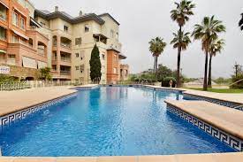 HALF SEASON. FOR RENT FROM 01.09.25 -30.6.26 MAGNIFICENT APARTMENT WITH SEA VIEWS IN BENALMADENA.