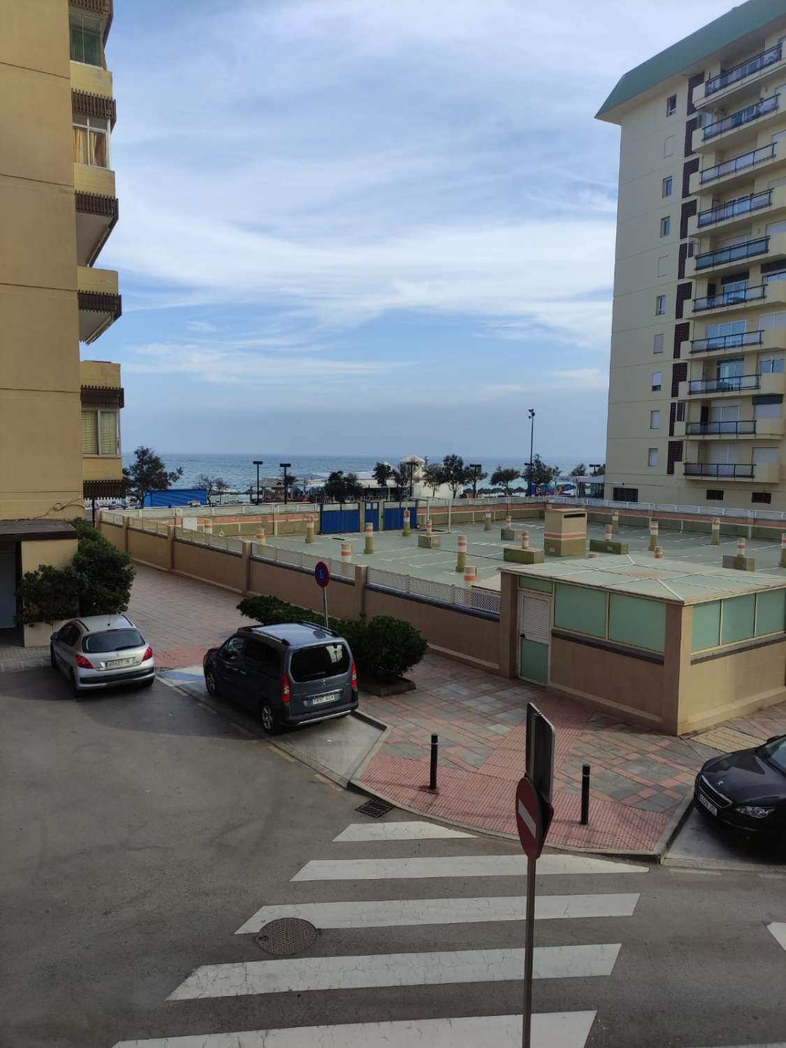 HALF SEIZOEN. VERHUURD VAN 01.09.25.-30.6.2026 MOOI APPARTEMENT IN FUENGIROLA