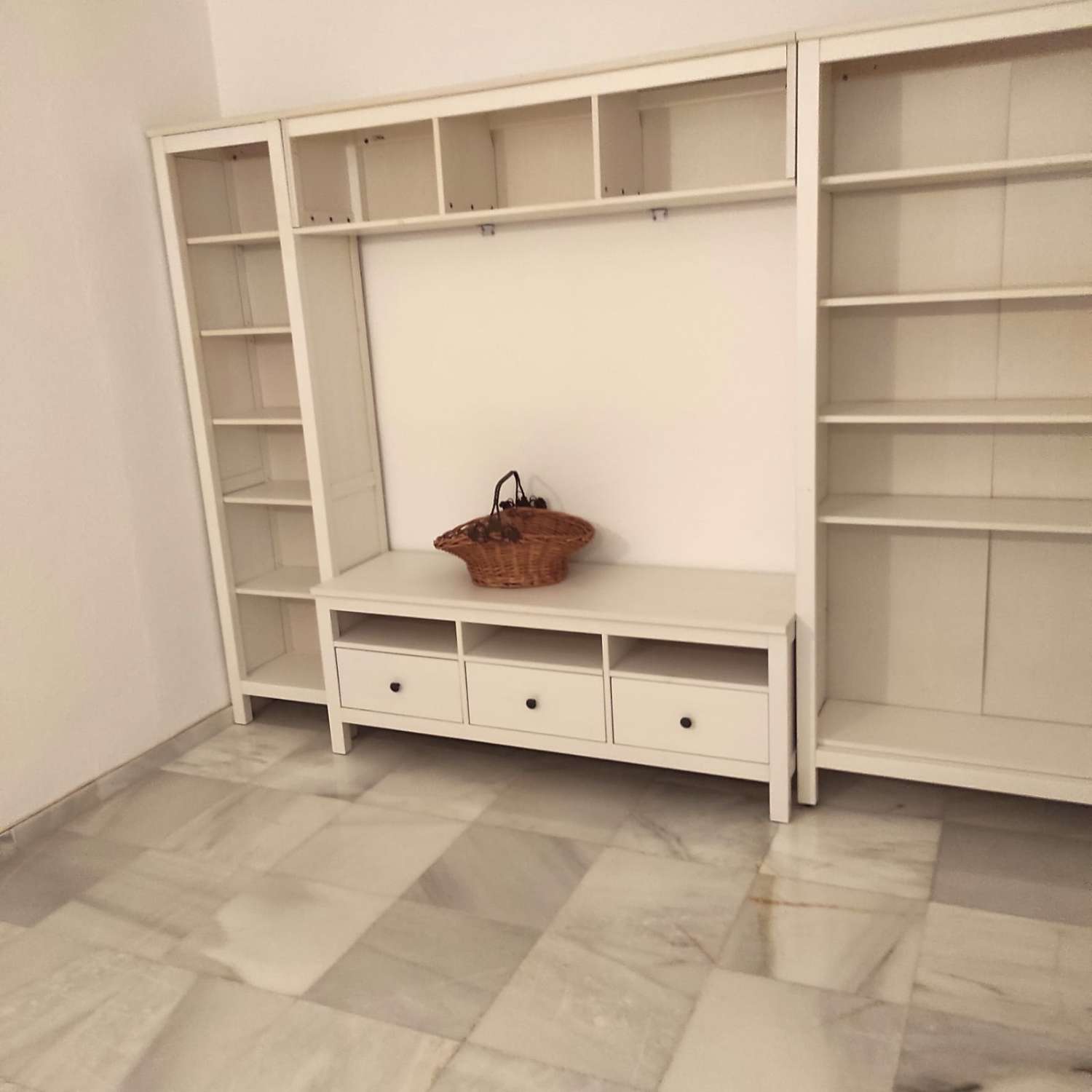 APPARTEMENT TE KOOP IN HET CENTRUM VAN FUENGIROLA