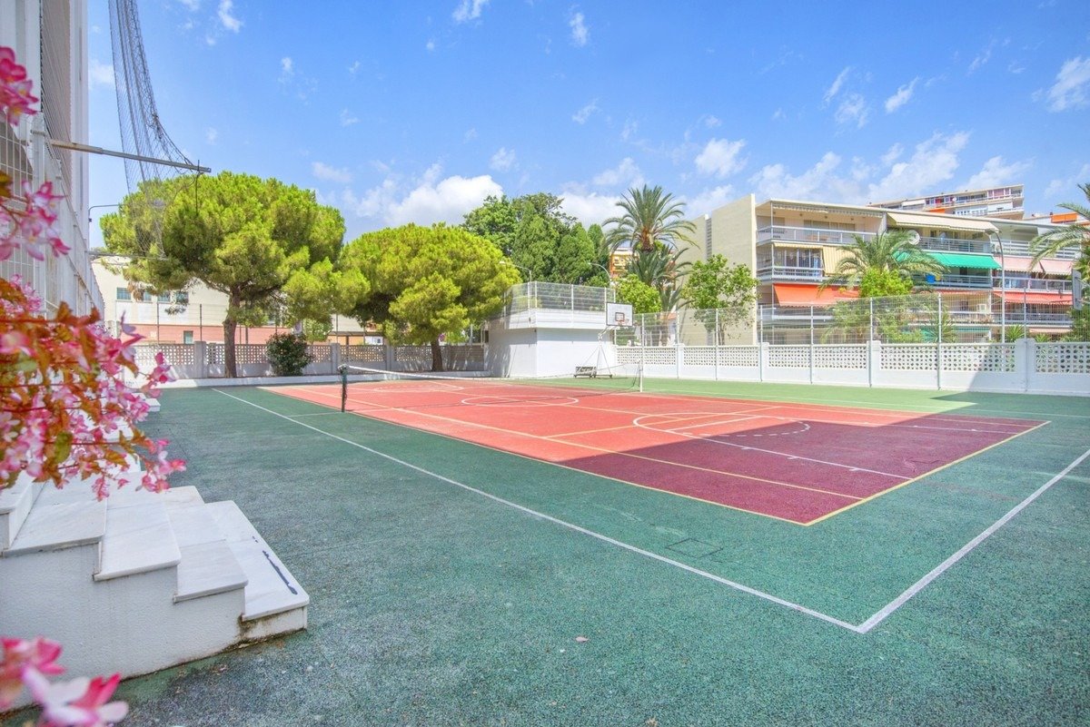 WOHNUNG ZU VERMIETEN VOM 01/11/2024 - 31/03/2025 IN BENALMÁDENA