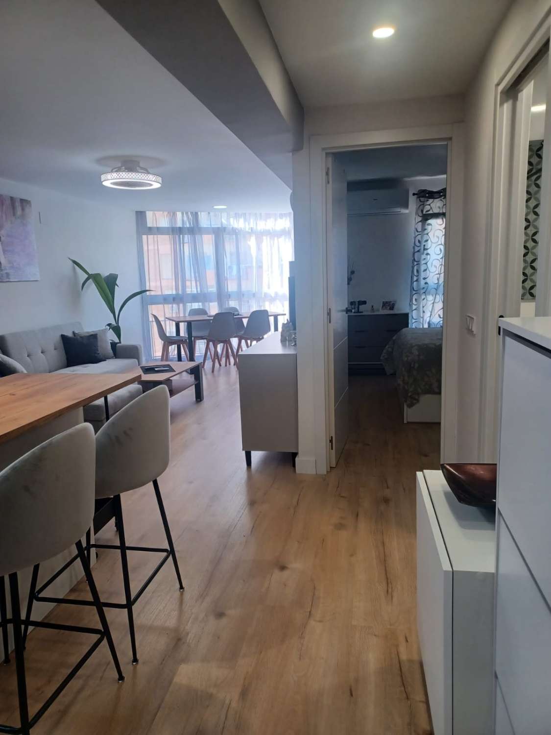 HALF SEIZOEN. TE HUUR VANAF 30.01.25-30.6.25 MOOI APPARTEMENT MET ZEEZICHT IN ARROYO DE LA MIEL