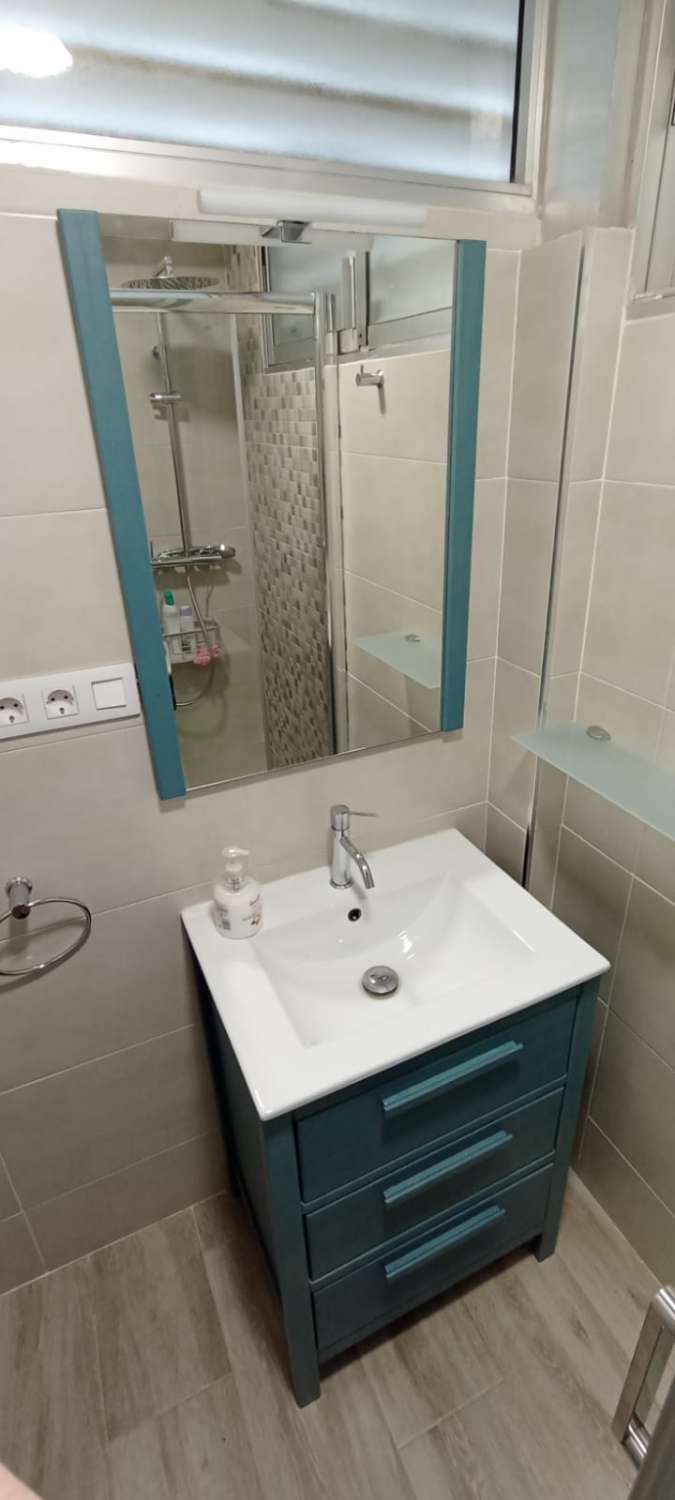 SE VENDE MAGNIFICO  APARTAMENTO EN LOS BOLICHES (FUENGIROLA )