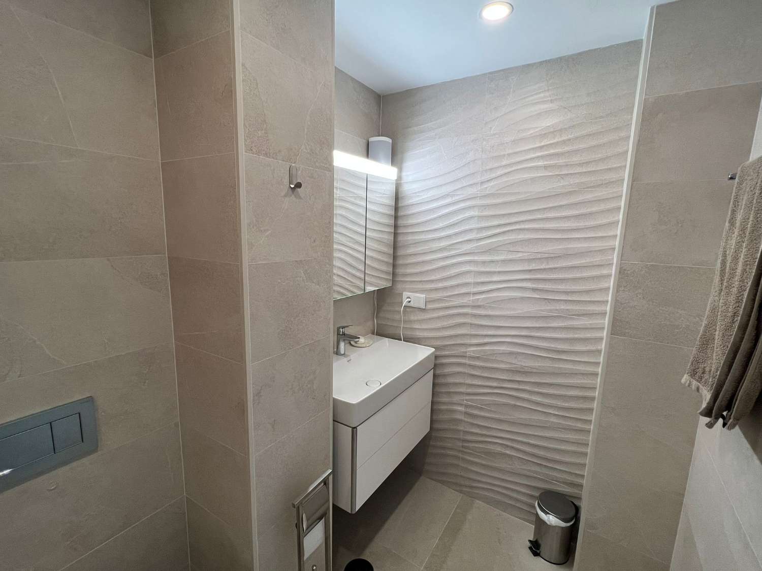 PENTHOUSE TE KOOP MET ZEEZICHT IN ZONA HIGUERÓN (BENALMADENA)