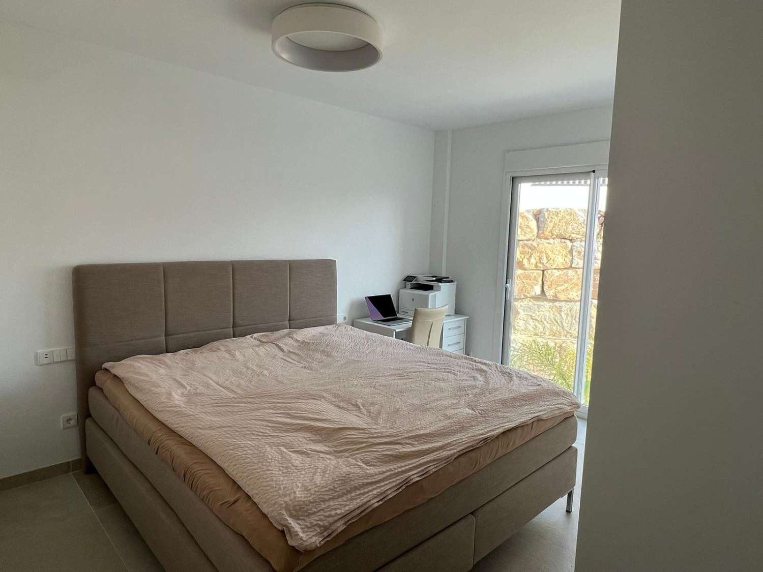 PENTHOUSE TE KOOP MET ZEEZICHT IN ZONA HIGUERÓN (BENALMADENA)