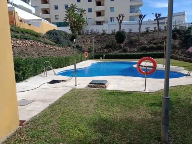 Halbe Saison . Es ist ab sofort vermietet 30.6.25 schön.  Penthouse in Mijas Costa