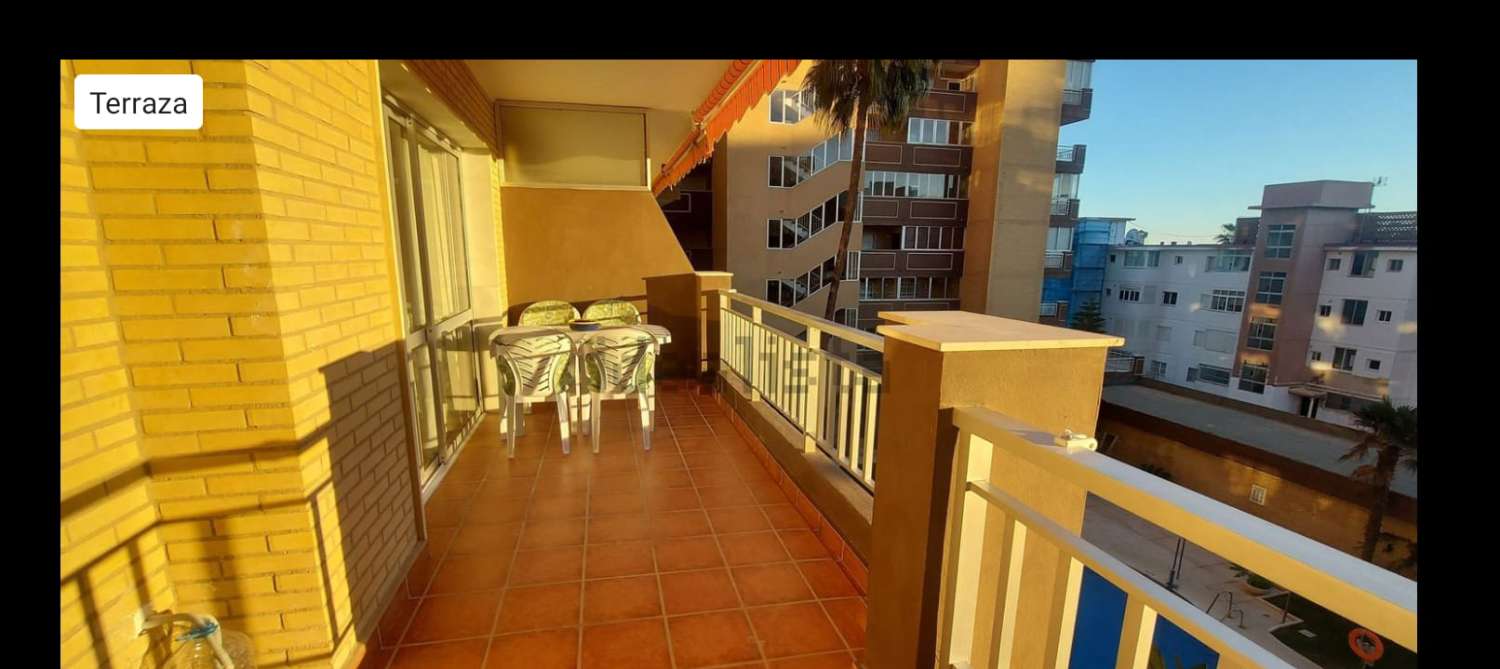 HALF SEIZOEN. VERHUUR VAN 1.5.25 -30.6.25 en van 1.9.25-30.6.26 PRACHTIG APPARTEMENT MET UITZICHT OP ZEE IN LOS BOLICHES (FUENGIROLA )