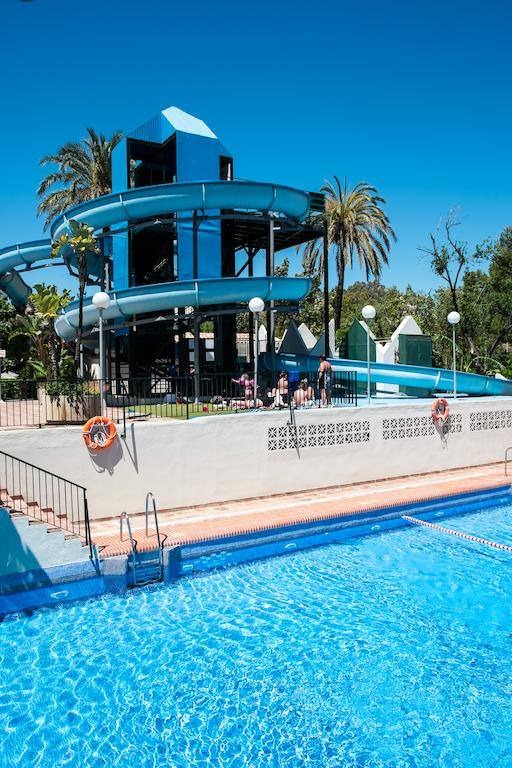 MANGIFICO WOHNUNG ZUM VERKAUF AB SEPTEMBER 2024 MIT MEERBLICK IN DER 1. LINIE DES STRANDES IN BENALMADENA