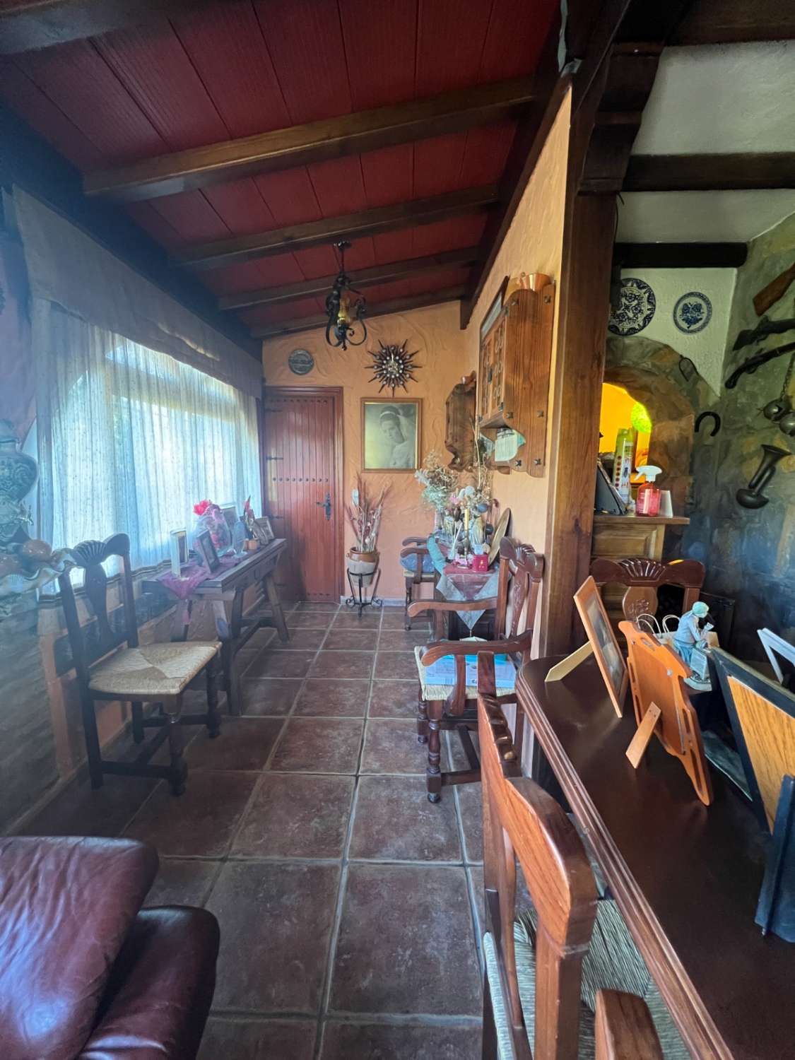 SE VENDE CHALET ADOSADO DE ESQUINA ZONA ELVIRIA (MARBELLA)