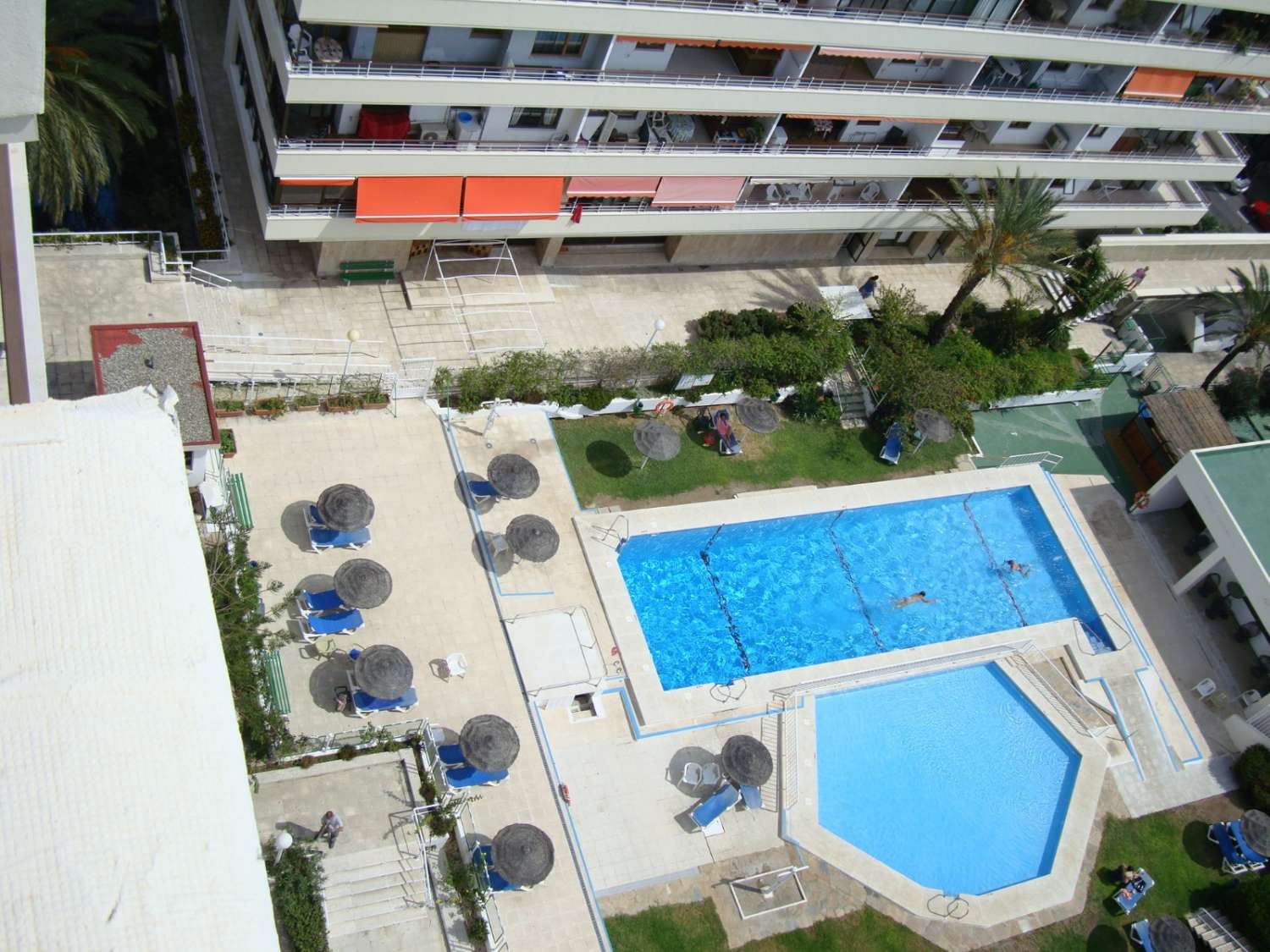 LOCATION À MOYEN TERME DU 1.10.24.-30.6.25 JOLI STUDIO À TORREMOLINOS