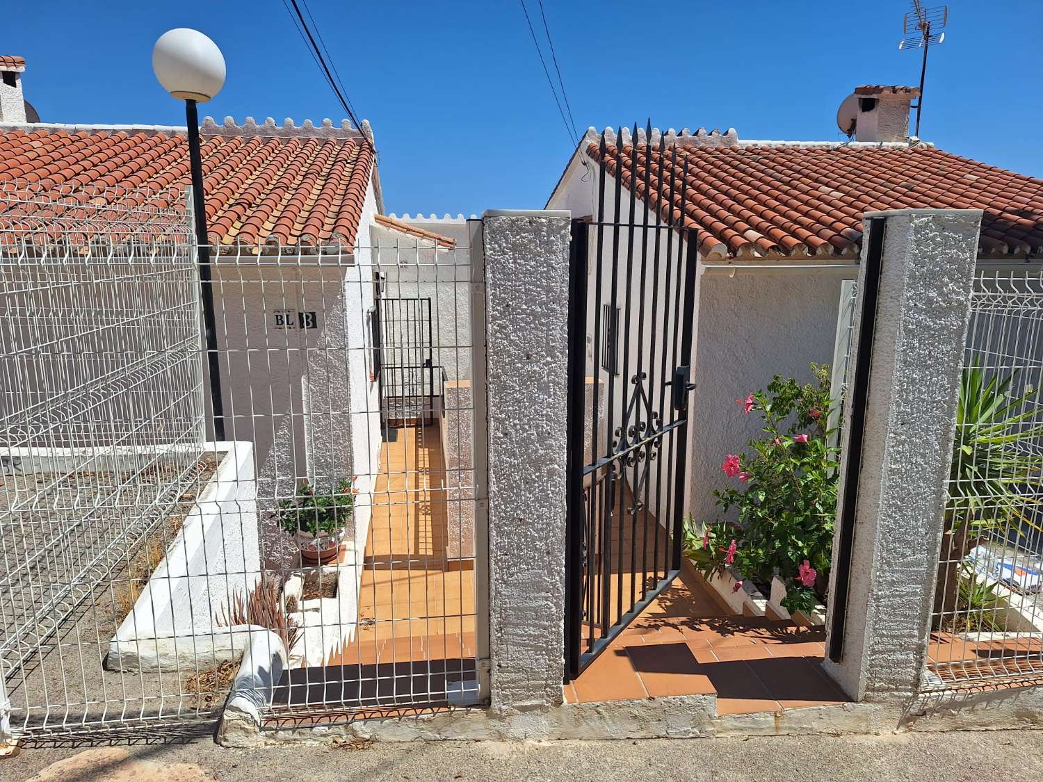 LANGE SAISON. SCHÖNE WOHNUNG ZU VERMIETEN IN FUENGIROLA