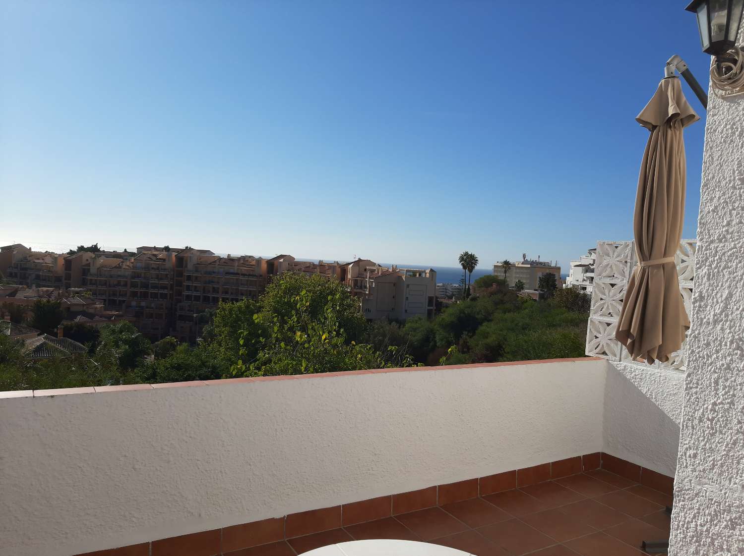 LONGUE SAISON. BEL APPARTEMENT À LOUER À FUENGIROLA