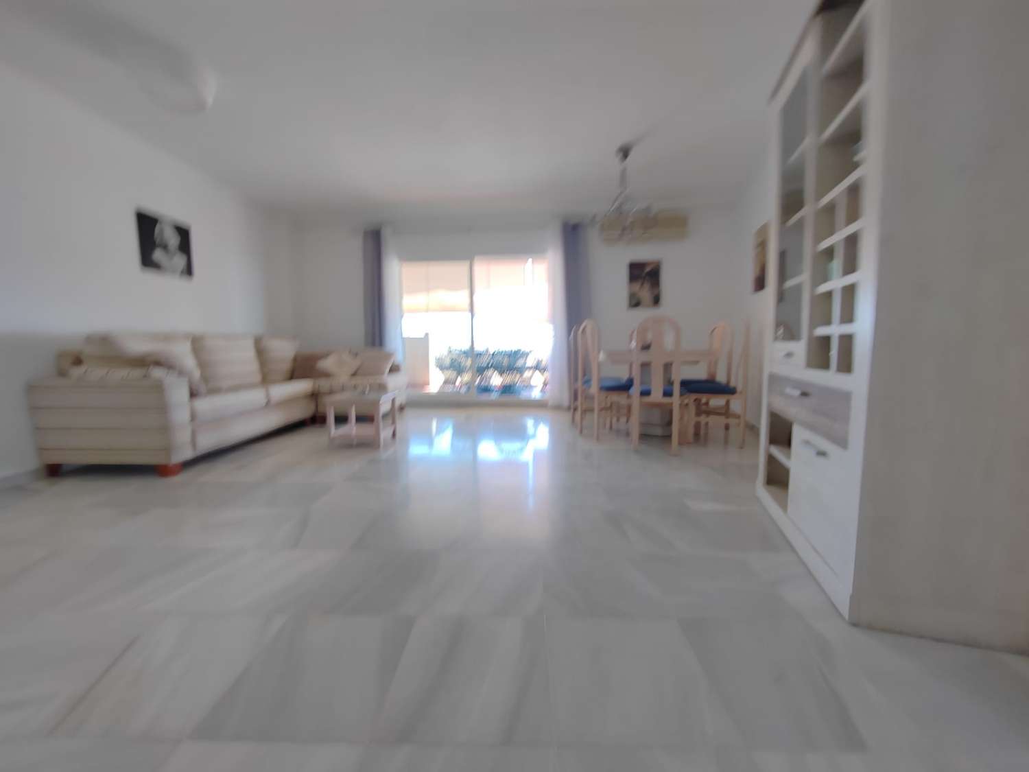 MID-TERM RENTAL FROM 8.8.24- 30.6.25 NICE APARTMENT WITH SEA VIEWS IN BENALMADENA