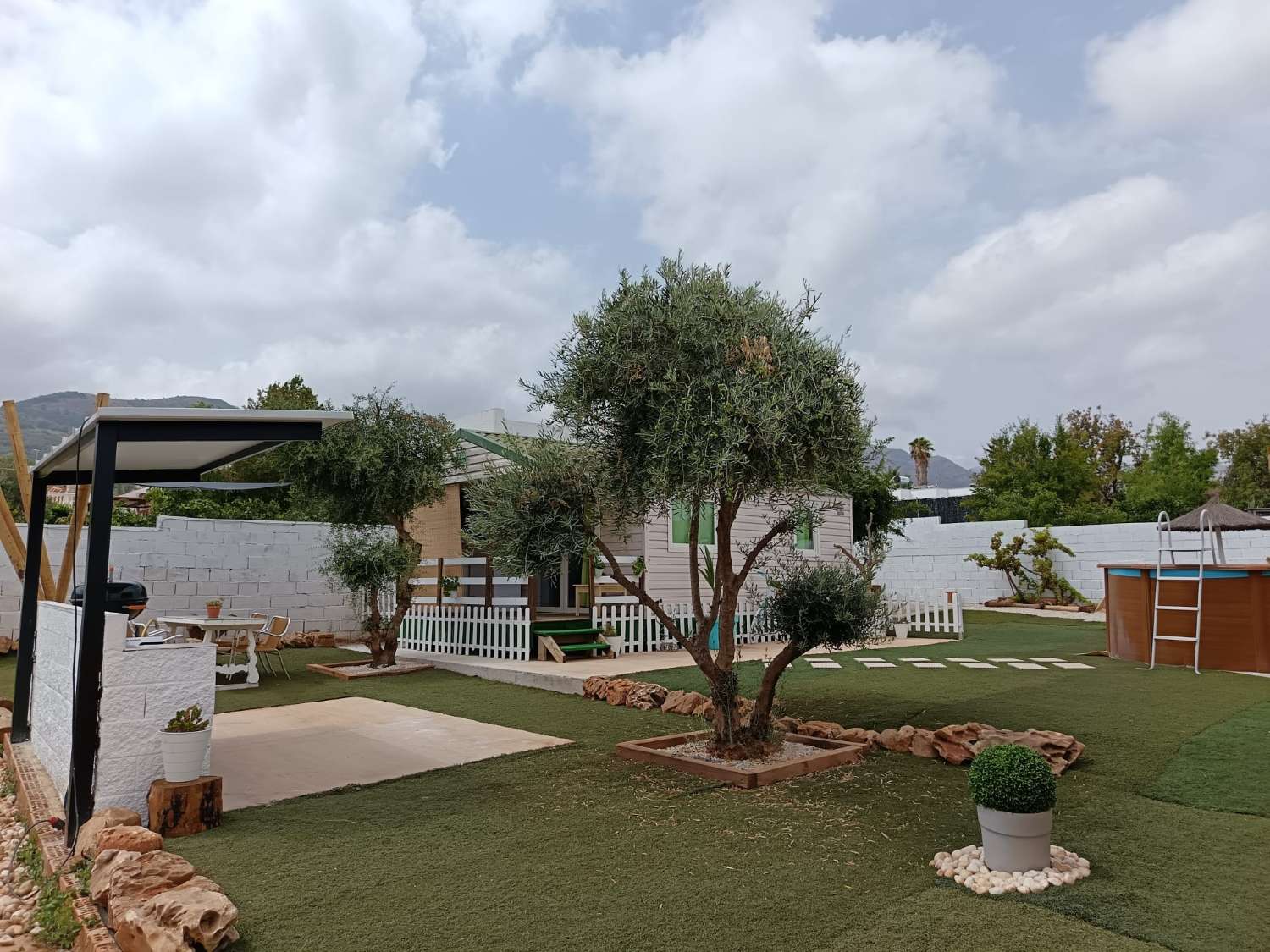 HALF SEASON. FOR RENT FROM 1.10.24-30 .6.25 FIBER BUNGALOW IN PINARES AREA OF SAN ANTON (ALHAURIN)