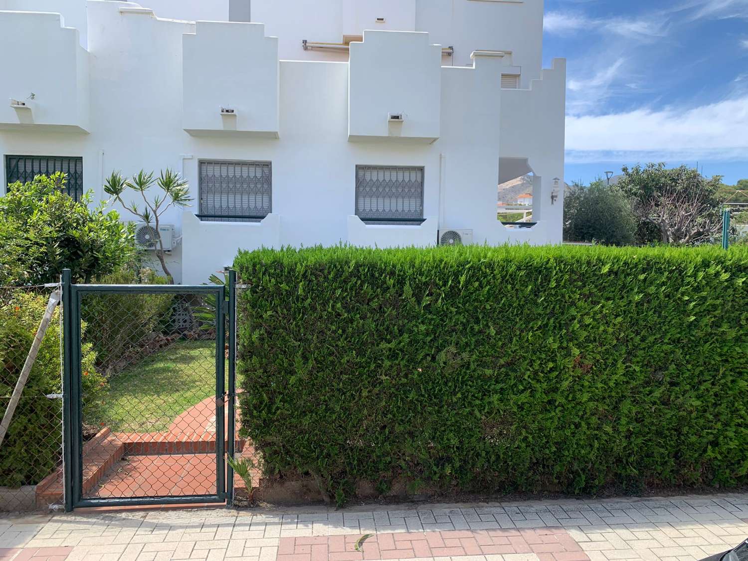 LANG SEIZOEN. MOOI APPARTEMENT TE HUUR IN TORREMOLINOS VANAF NU