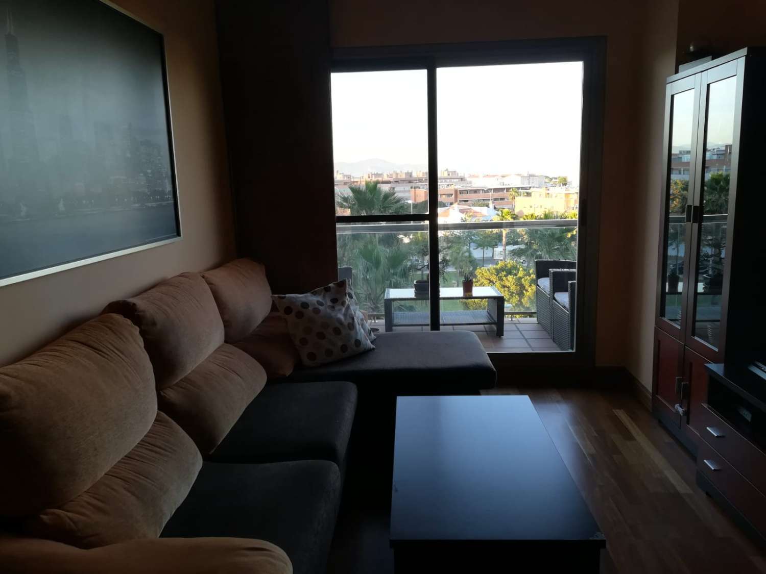 LARGA TEMPORADA . SE ALQUILA DESDE 1 DE SEPTIEMBRE 2024 BONITO APARTAMENTO EN ZONA DEL PINILLO (TORREMOLINOS)