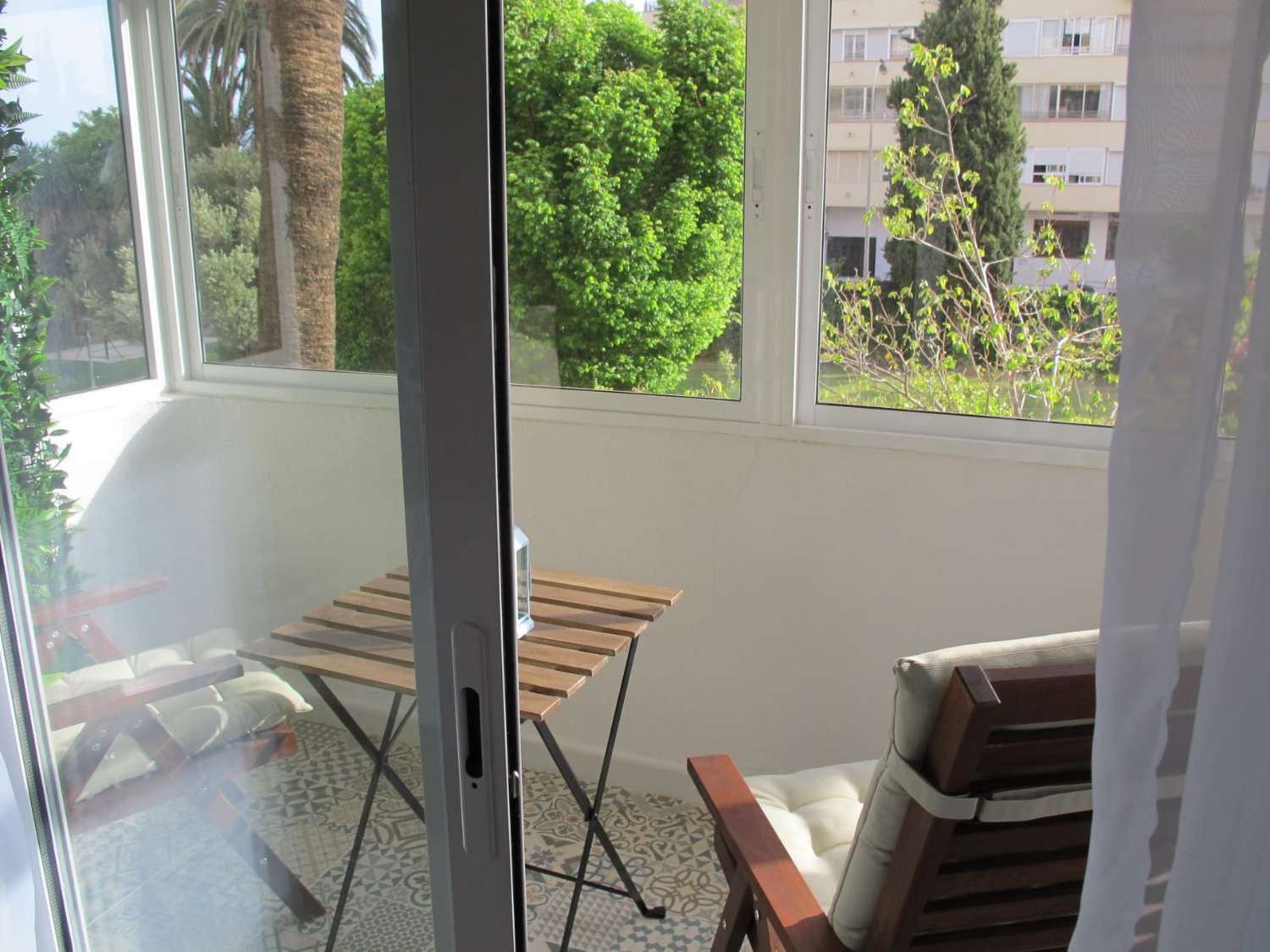 LONG SEASON. FOR RENT FROM 07-10-2024 BEAUTIFUL APARTMENT NEAR THE BEACH IN BENALMADENA COSTA.