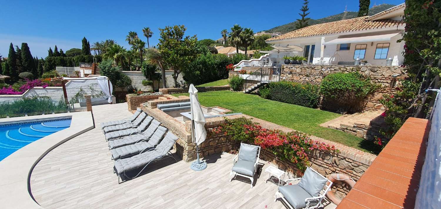 Magnifique villa de luxe à vendre à Benalmadena Pueblo