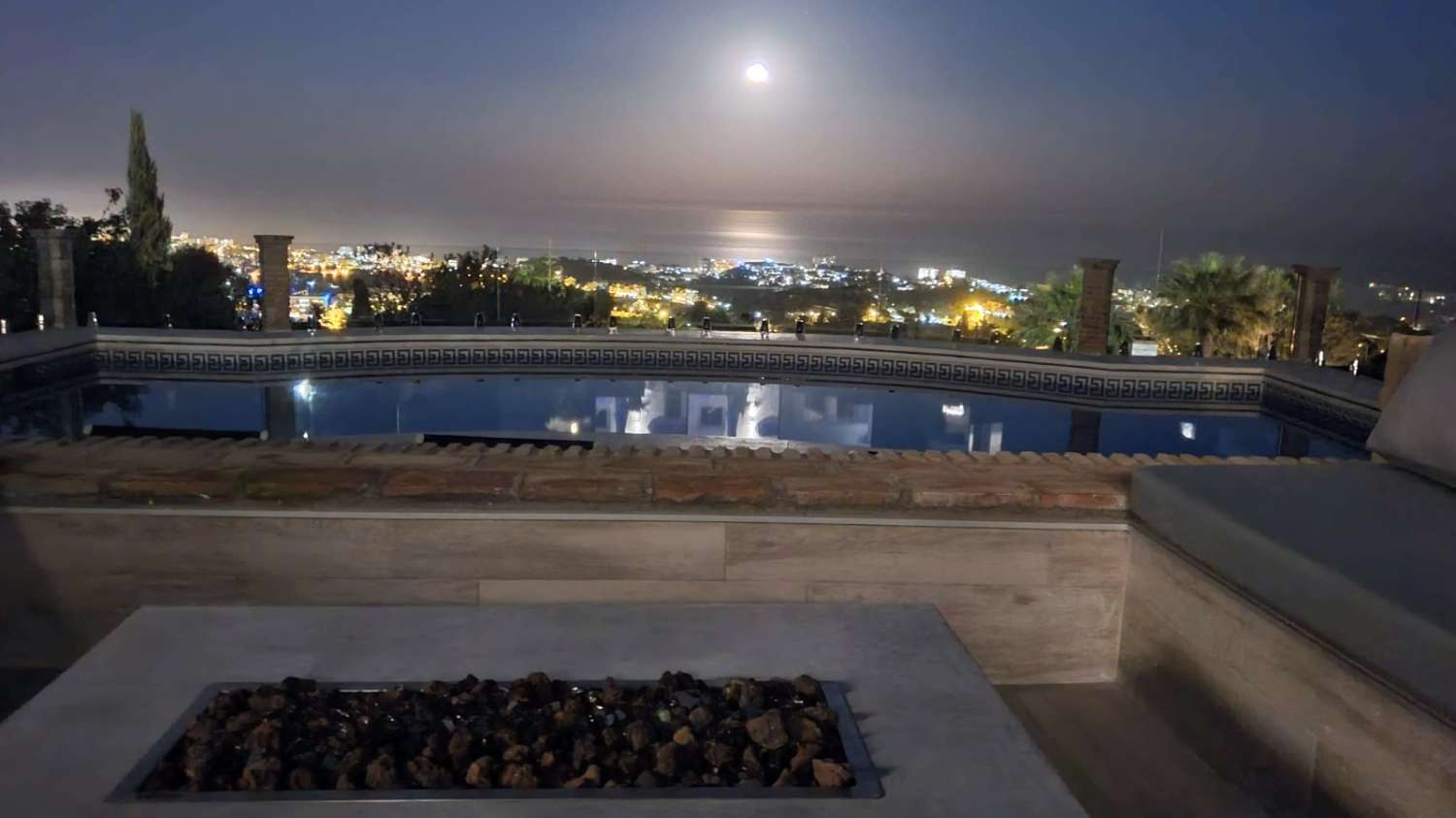 Prachtige luxe villa te koop in Benalmadena Pueblo