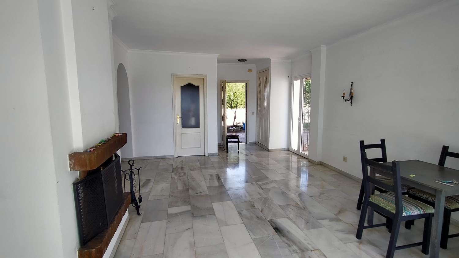 se vende magnifico apartamento en zona el Lagarejo (Fuengirola)