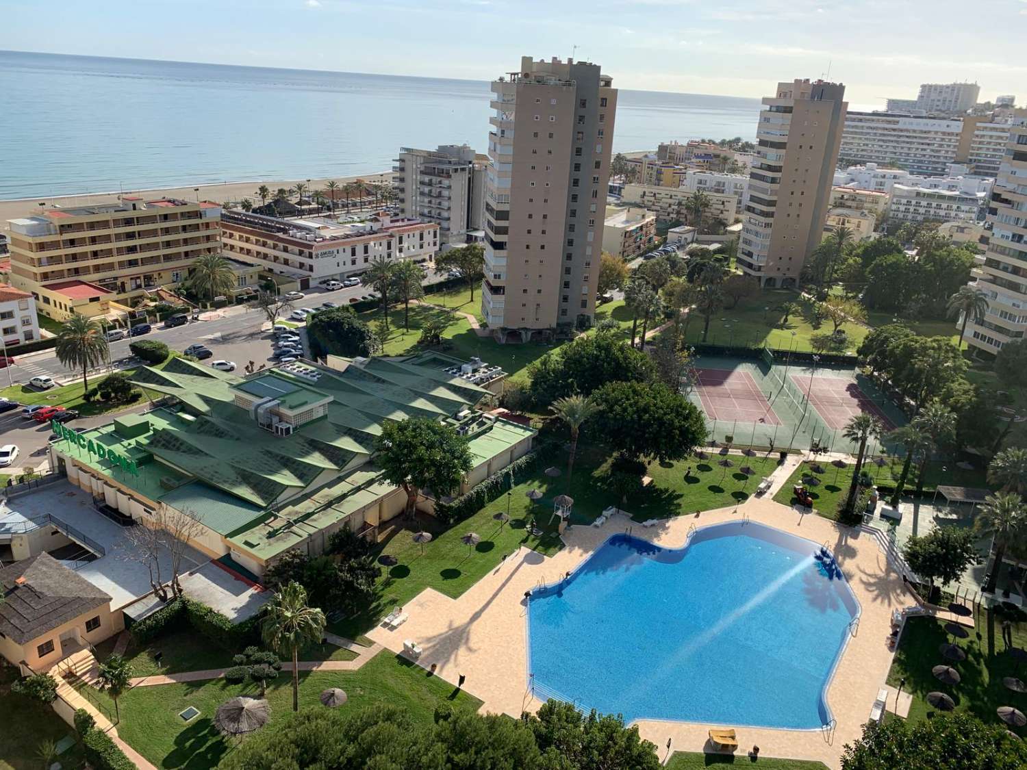 Pieni huoneisto vuokrattavissa Playamar (Torremolinos)