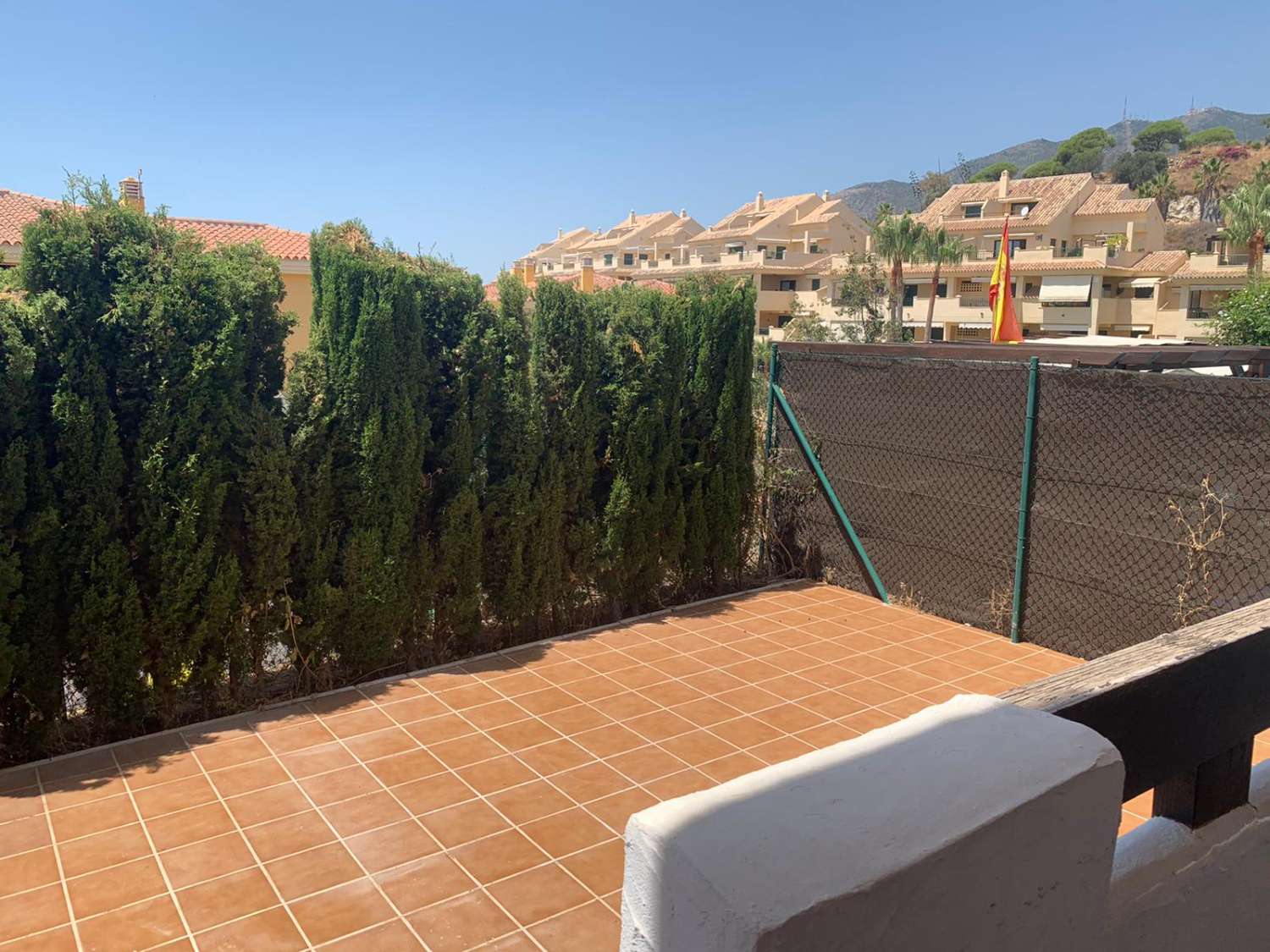 BEAUTIFUL APARTMENT FOR SALE IN TORREQUEBRADA IN BENALMADENA