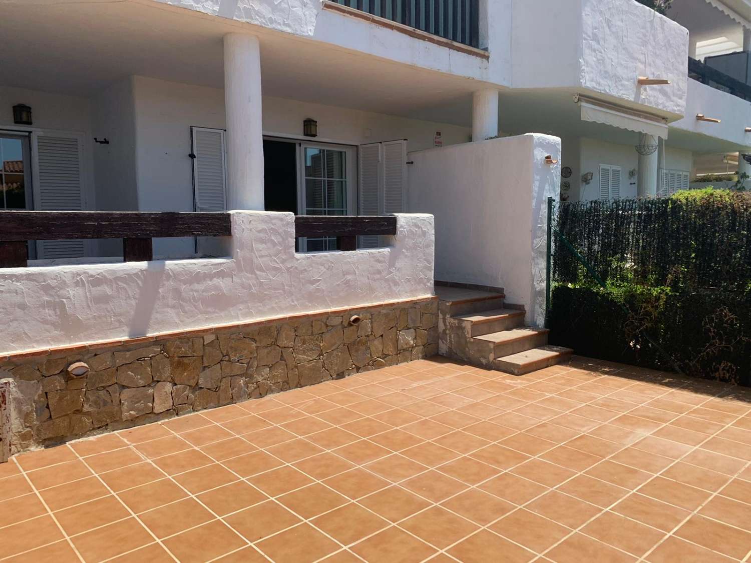 SE VENDE BONITO APARTAMENTO  EN  TORREQUEBRADA EN BENALMADENA