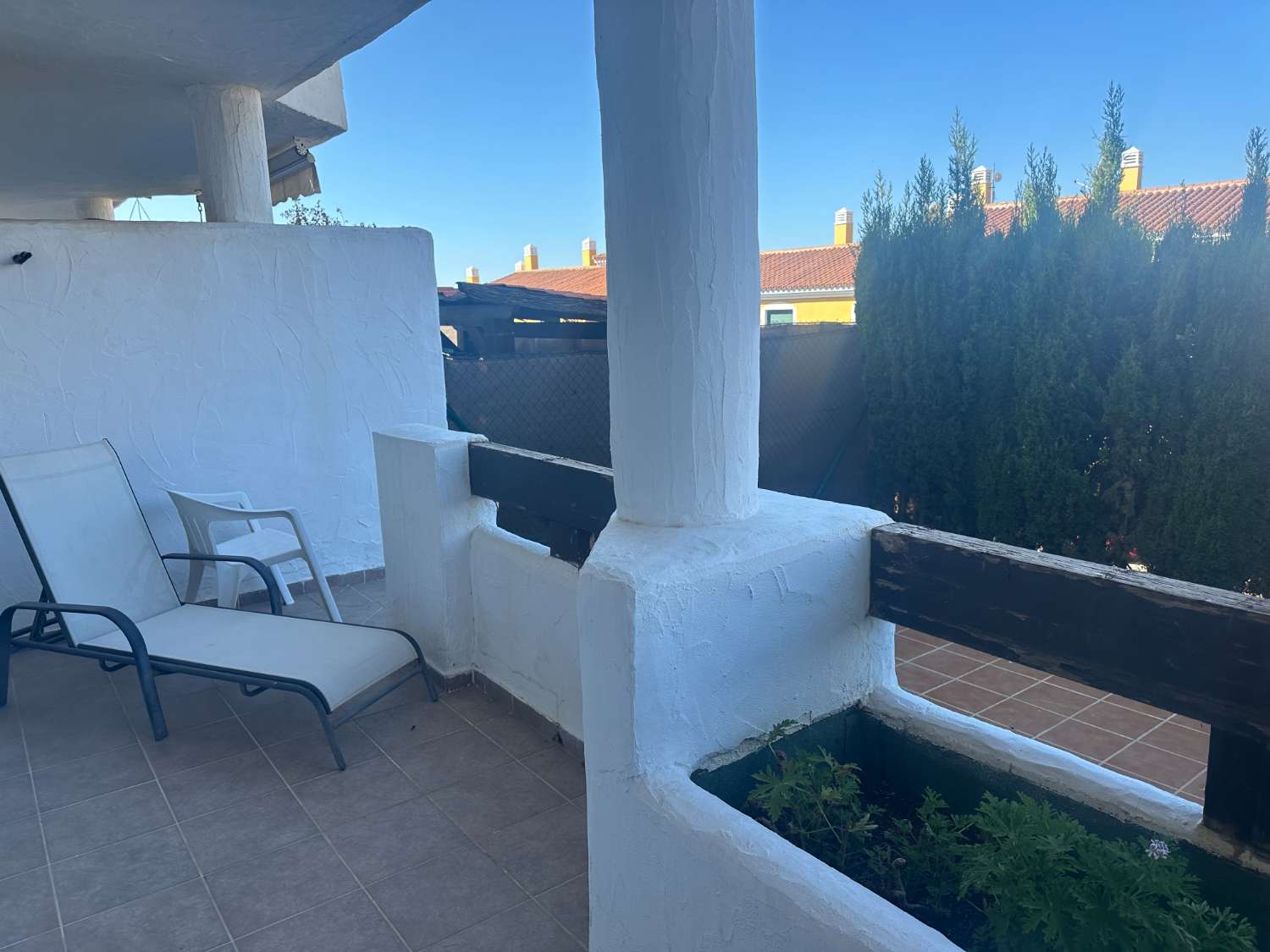 SE VENDE BONITO APARTAMENTO  EN  TORREQUEBRADA EN BENALMADENA