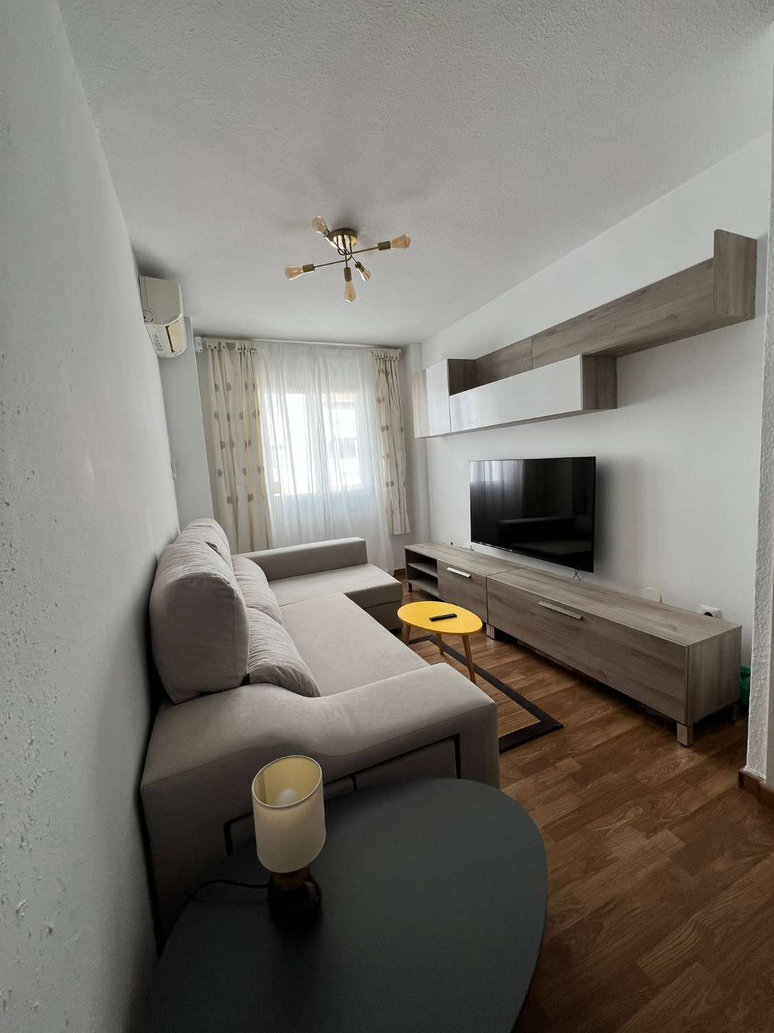 LANGE TERMIJN APPARTEMENT TE HUUR IN ARROYO DE LA MIEL (BENALMADENA)