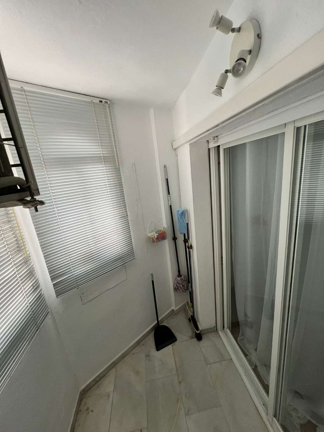 LANGE TERMIJN APPARTEMENT TE HUUR IN ARROYO DE LA MIEL (BENALMADENA)