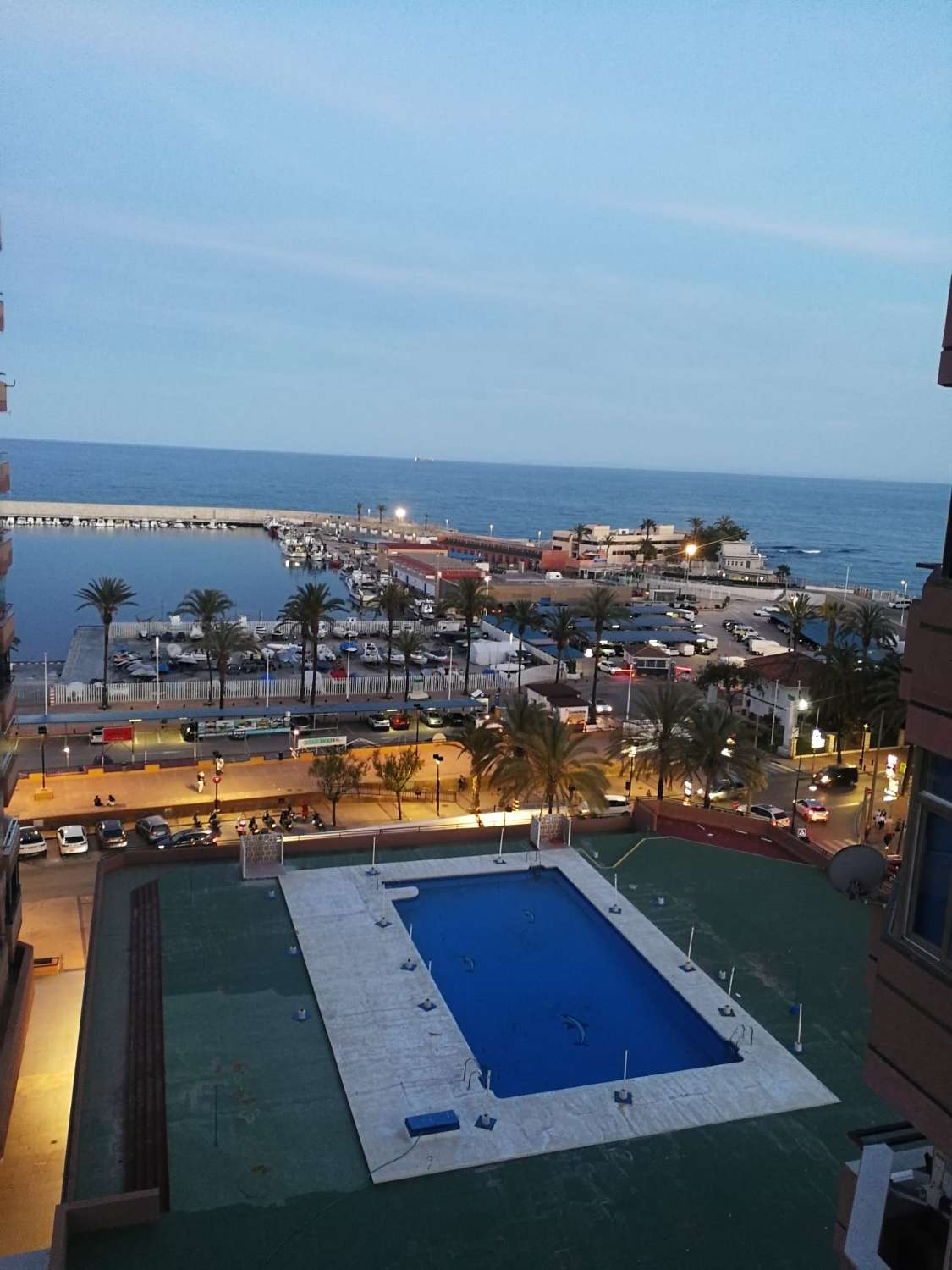 HALF SEIZOEN. PRACHTIG APPARTEMENT TE HUUR VANAF 1/10/2024 - 31/5/25 IN FUENGIROLA MET UITZICHT OP ZEE