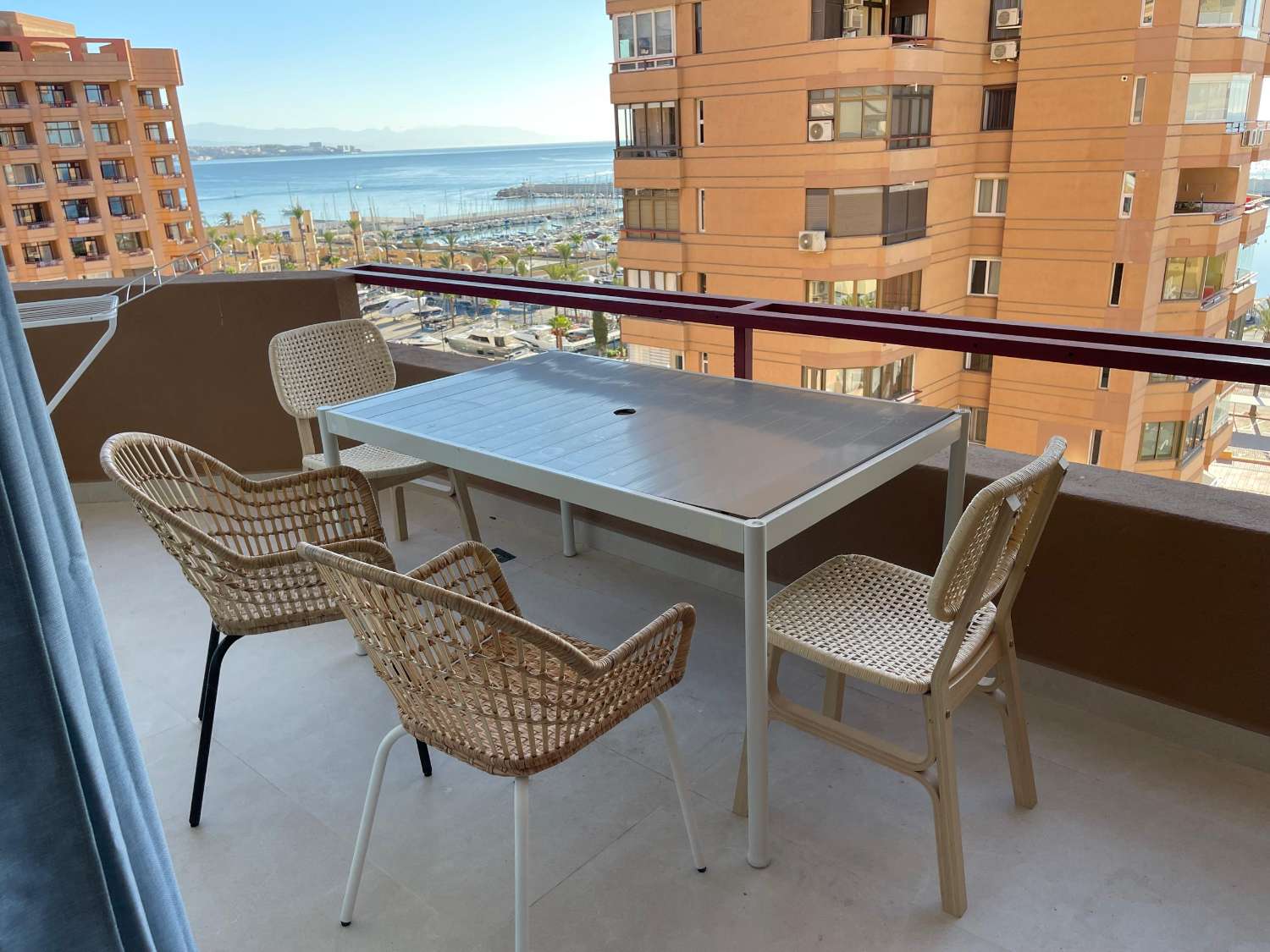 LONG SEASON. MAGNIFICENT APARTMENT FOR RENT FROM 1/10/2024IN FUENGIROLA WITH SEA VIEWS