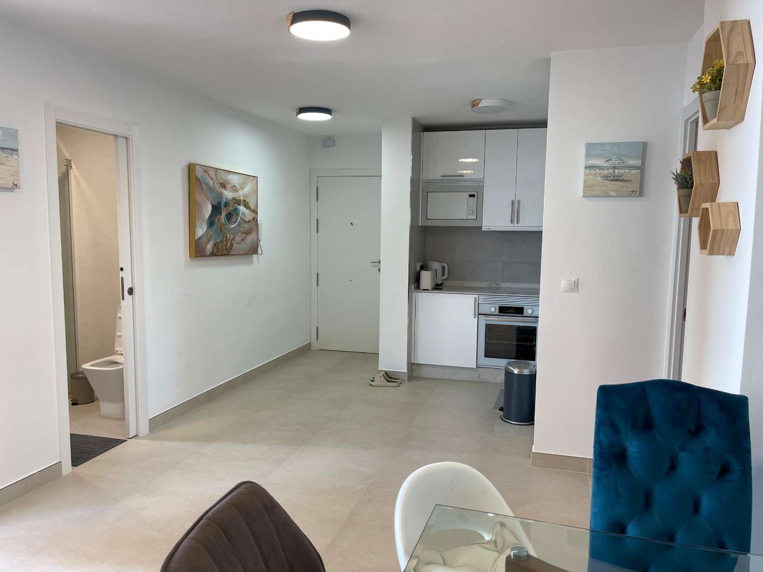 LANG SEIZOEN. PRACHTIG APPARTEMENT TE HUUR VANAF 1/10/2024IN FUENGIROLA MET UITZICHT OP ZEE