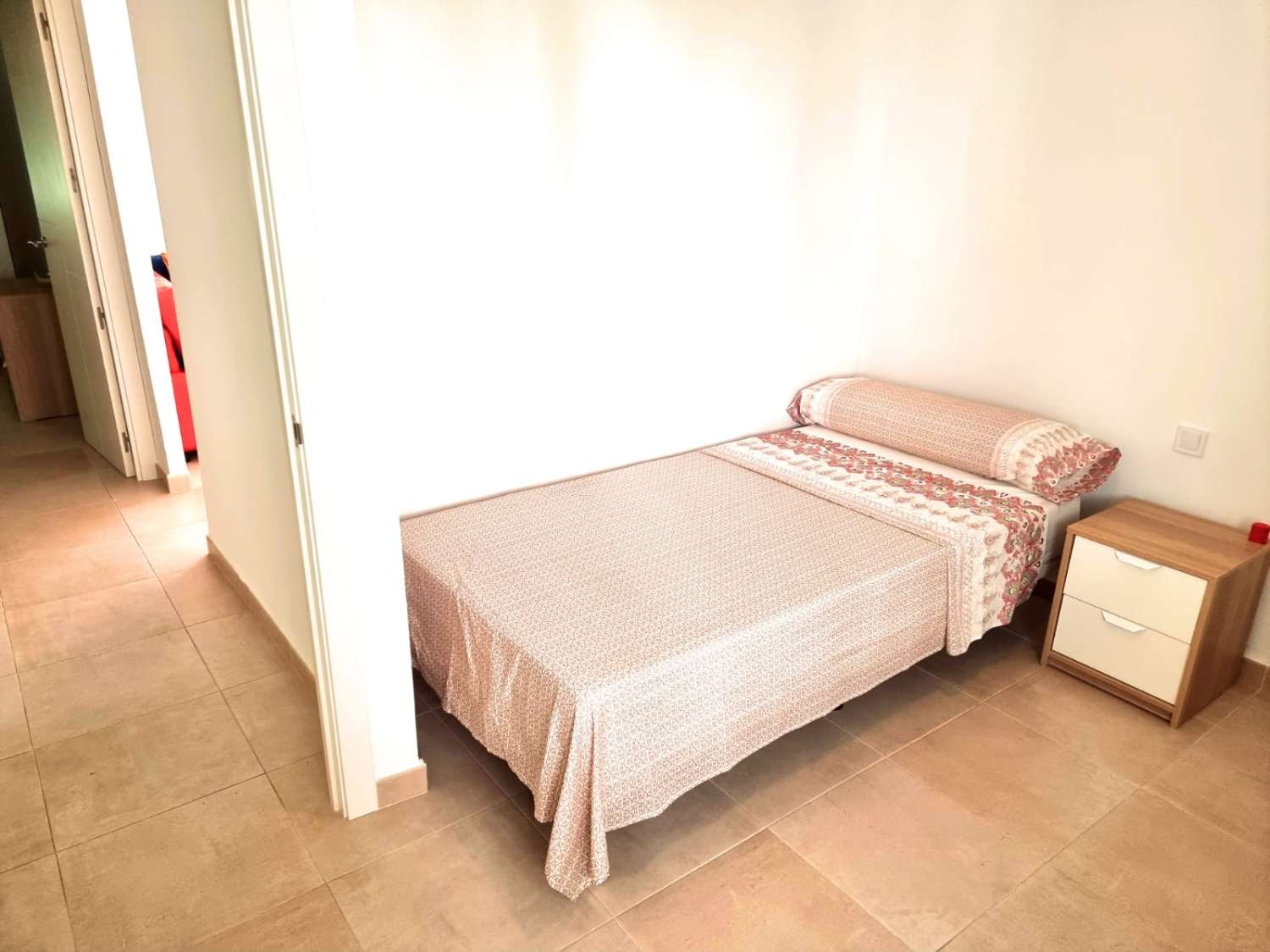 Longue saison. Bel appartement de 3 chambres à Malaga