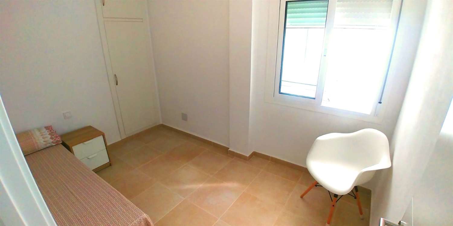 Long season. Nice 3 bedroom apartment in Malaga